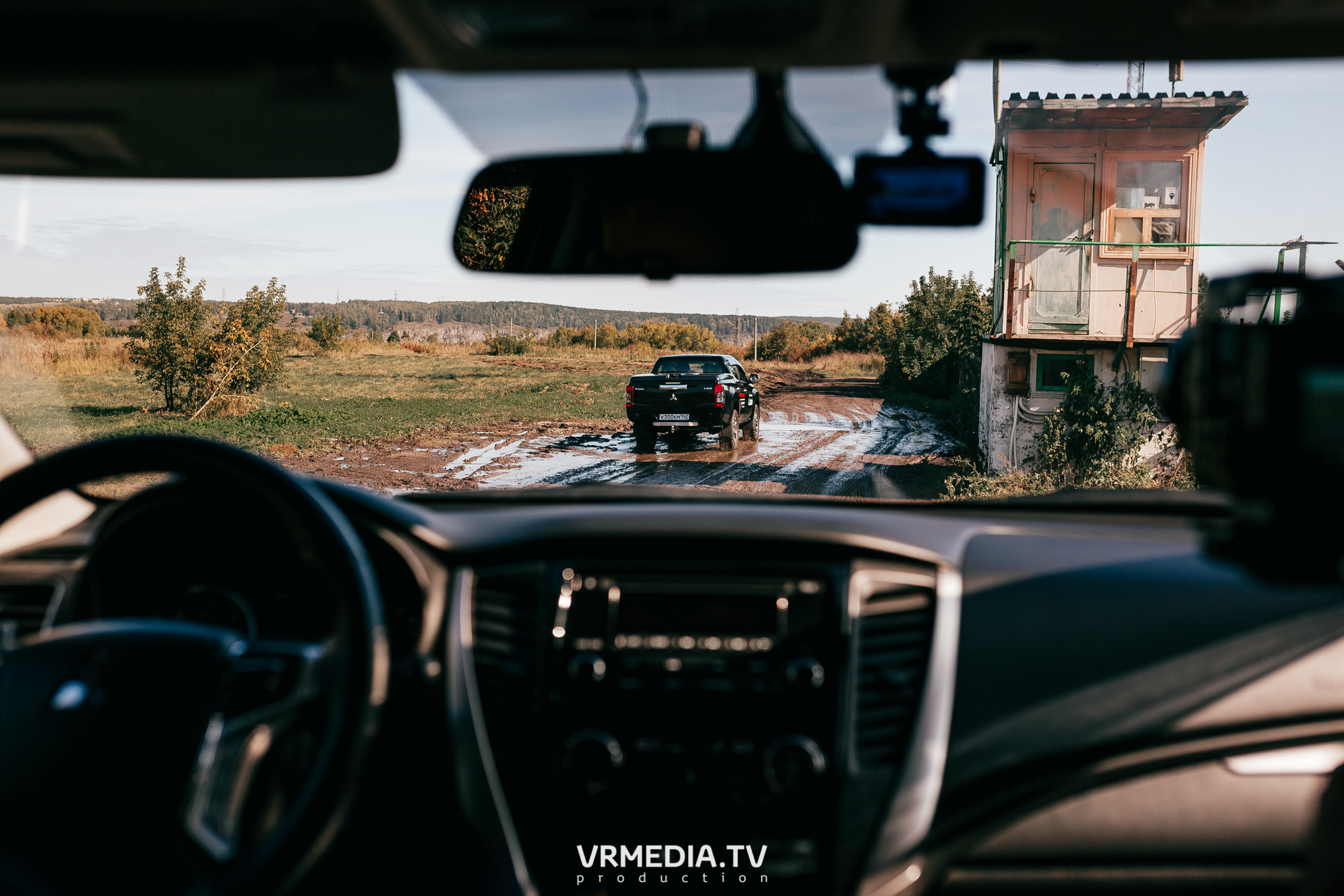 Внедорожный пикник Mitsubushi