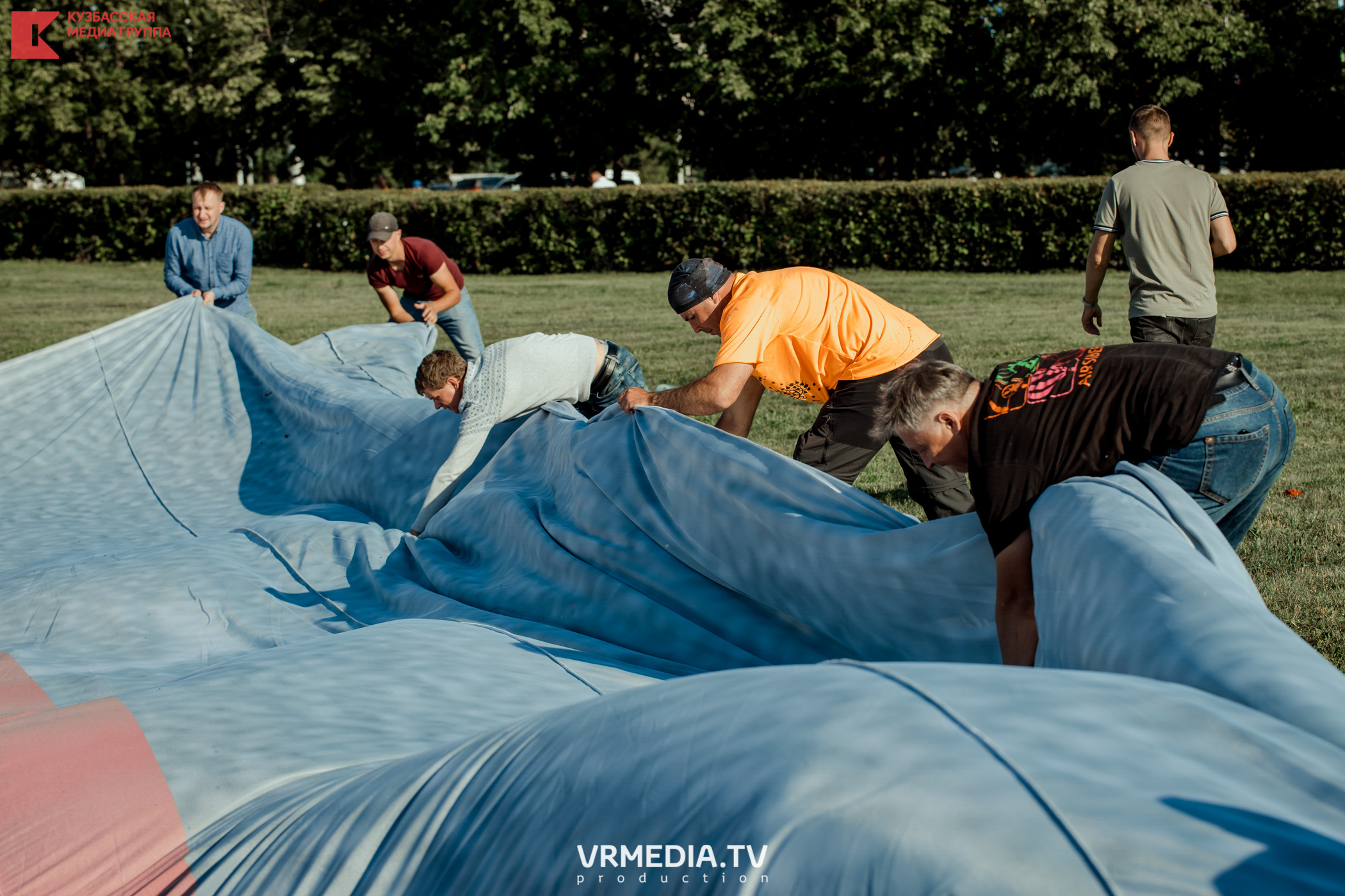Запуск воздушный шаров. Герой Брестской крепости