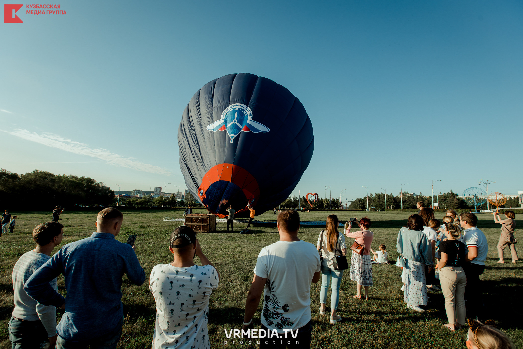 Запуск воздушный шаров. Герой Брестской крепости