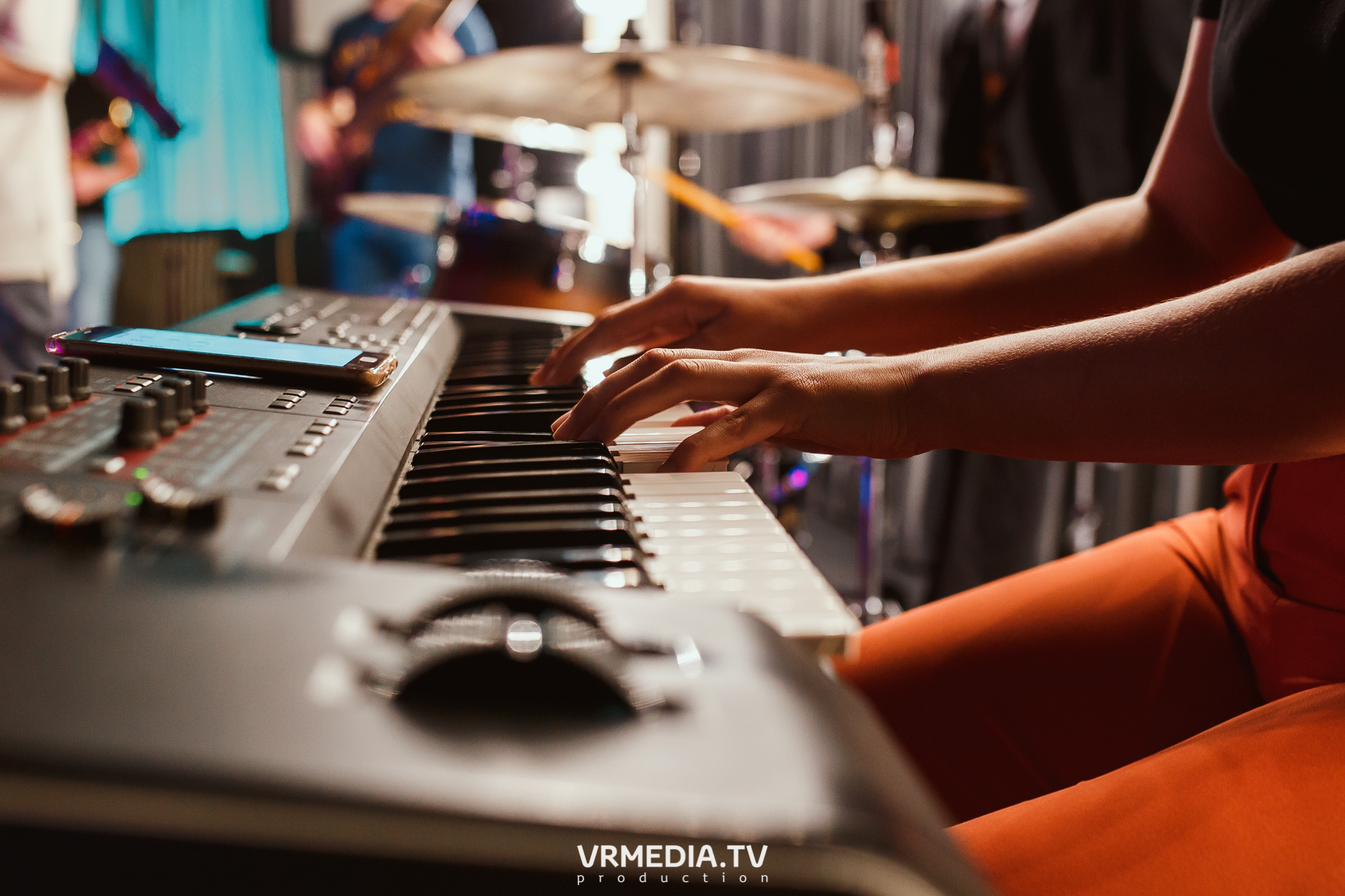 JAM SESSION в караоке «Volna»