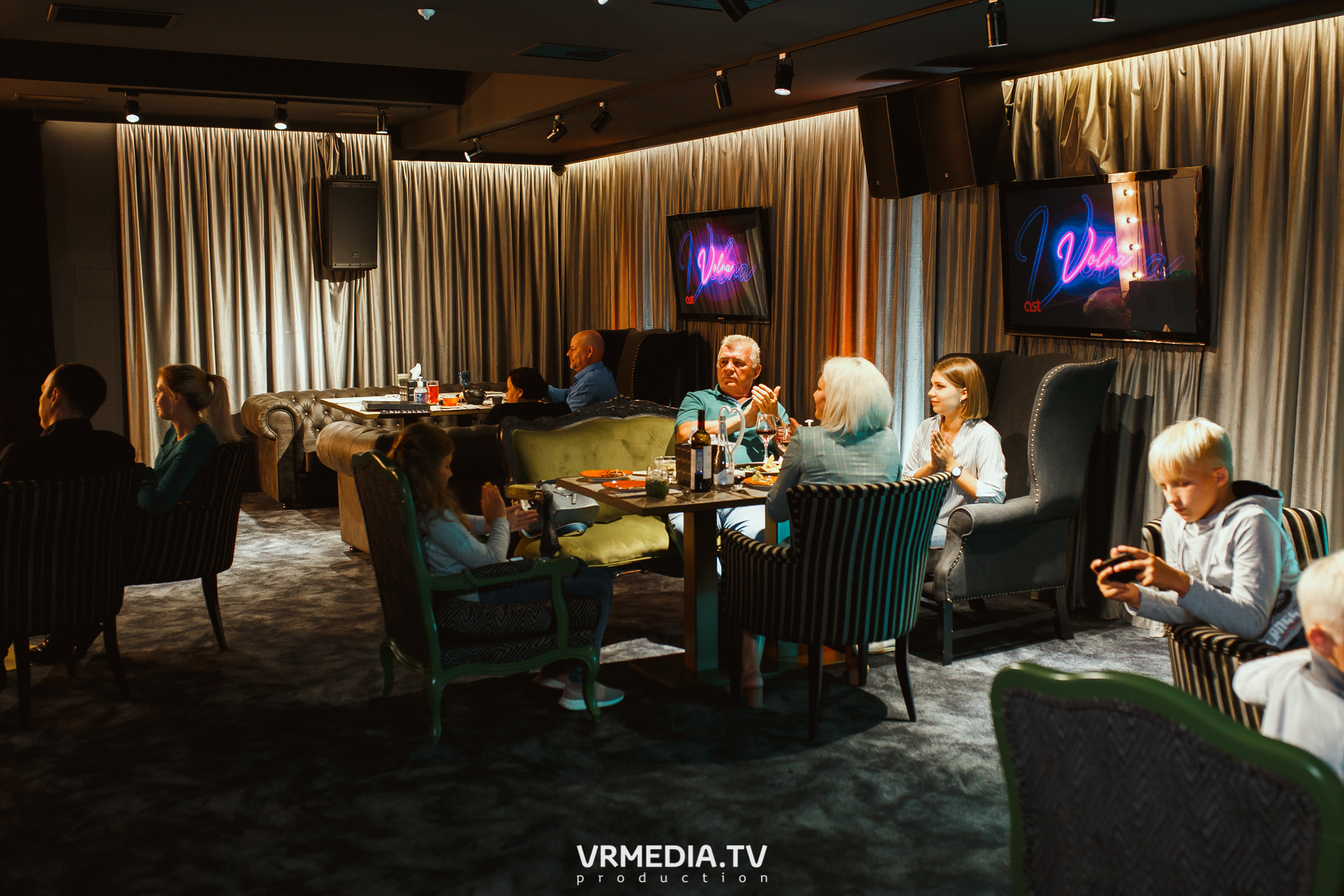 SMOOTH JAZZ в караоке «Volna»