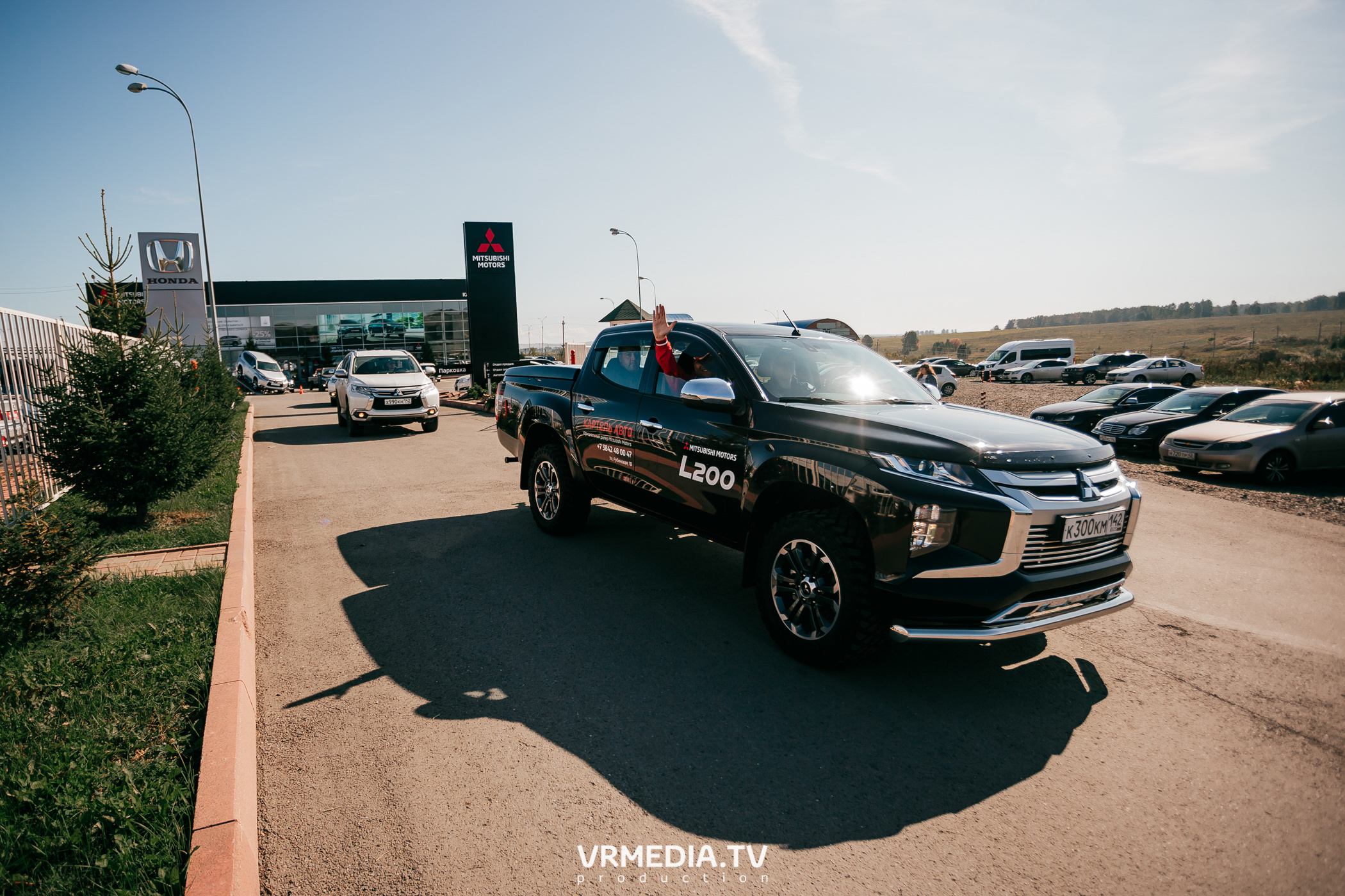 Внедорожный пикник Mitsubushi