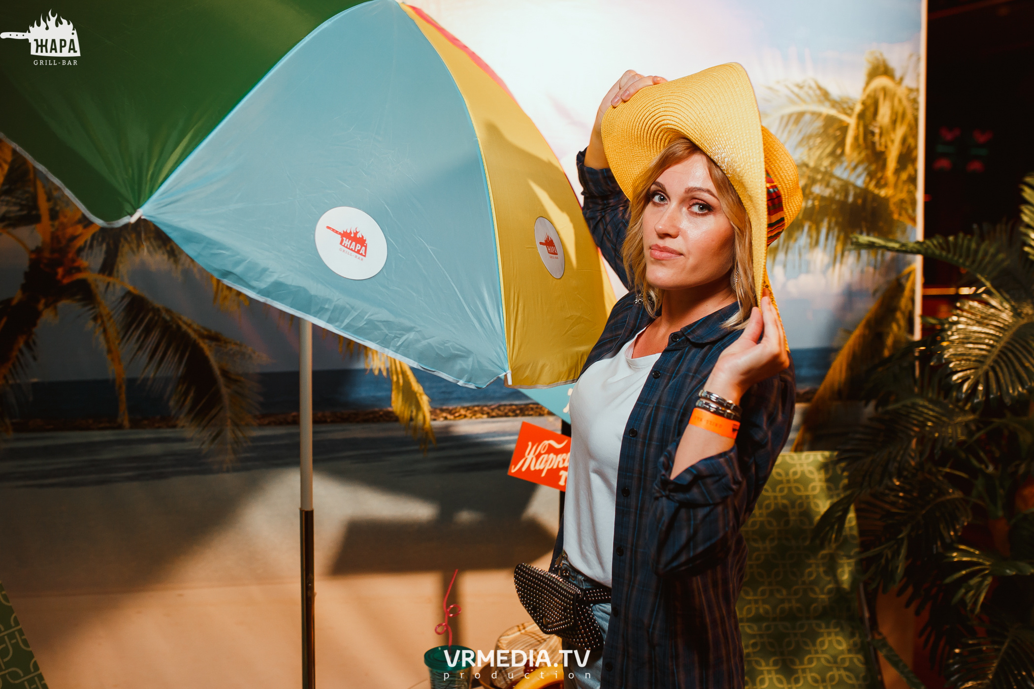 Группа «MOVETON» в гриль-баре «Жара»