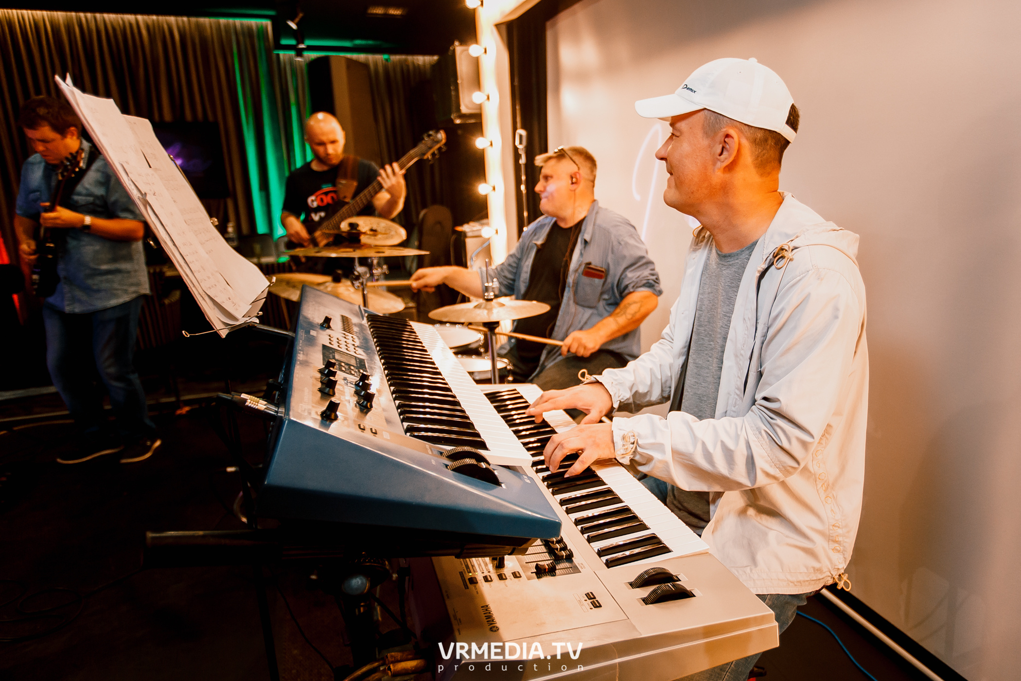 SMOOTH JAZZ в караоке «Volna»