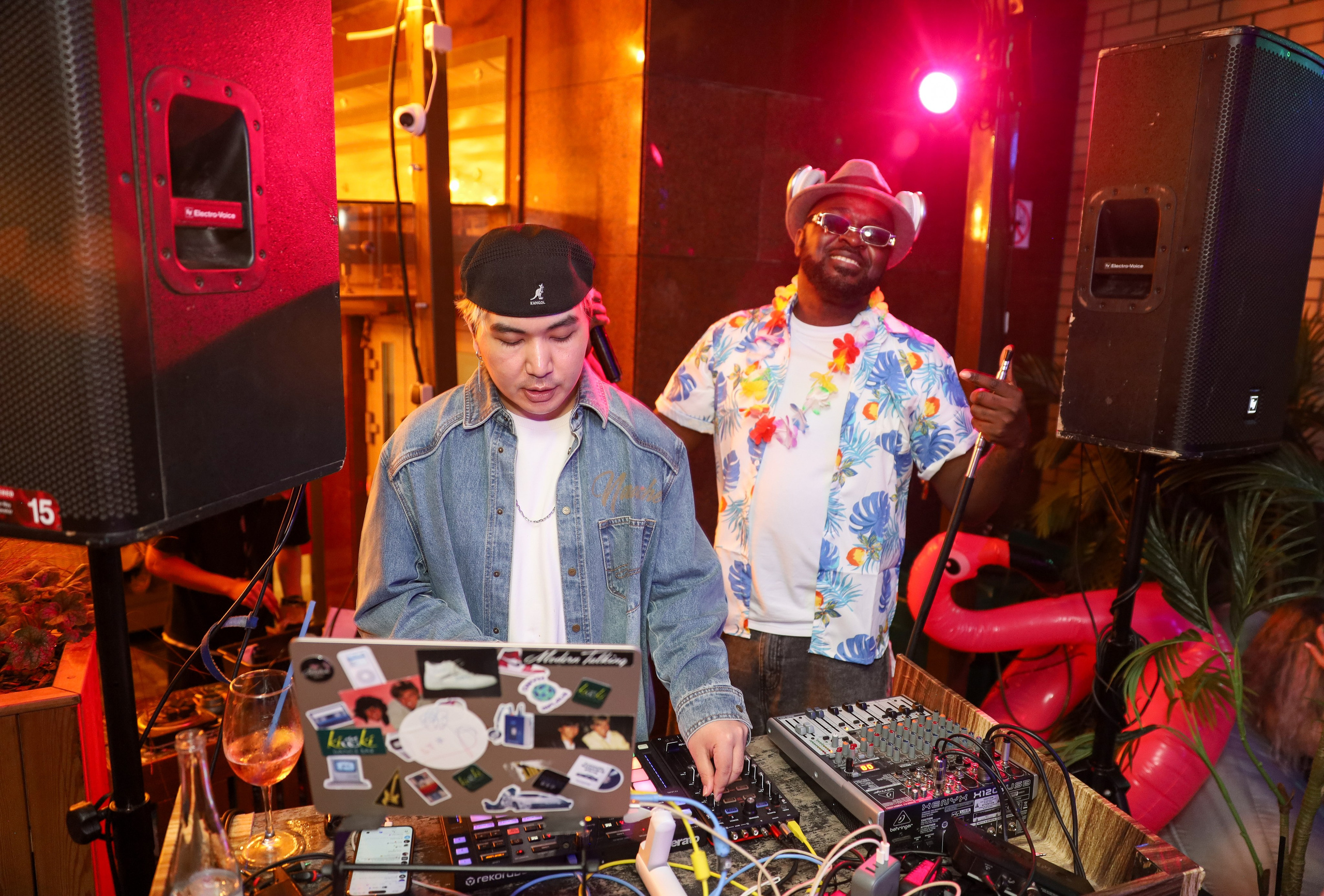 Вечеринки ALOHA BAR. Фотограф мероприятий Ирина Каширина