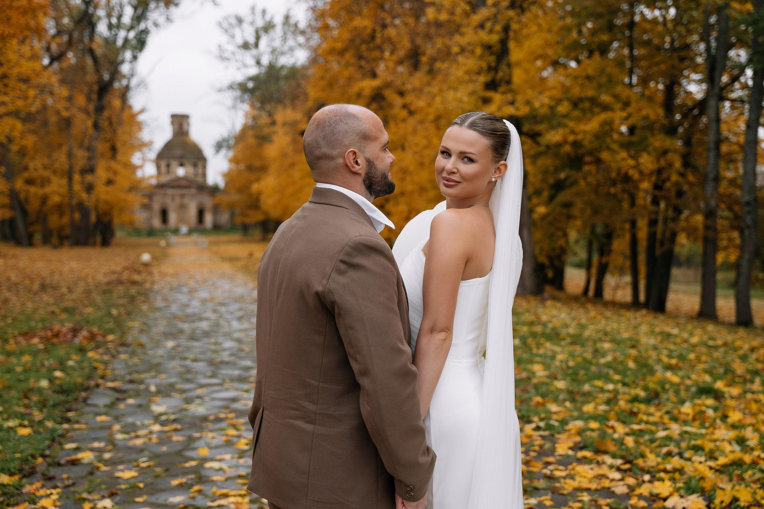 Артём и Елизавета 10/10/2025. Фотограф в Смоленске Ольга Давыдова