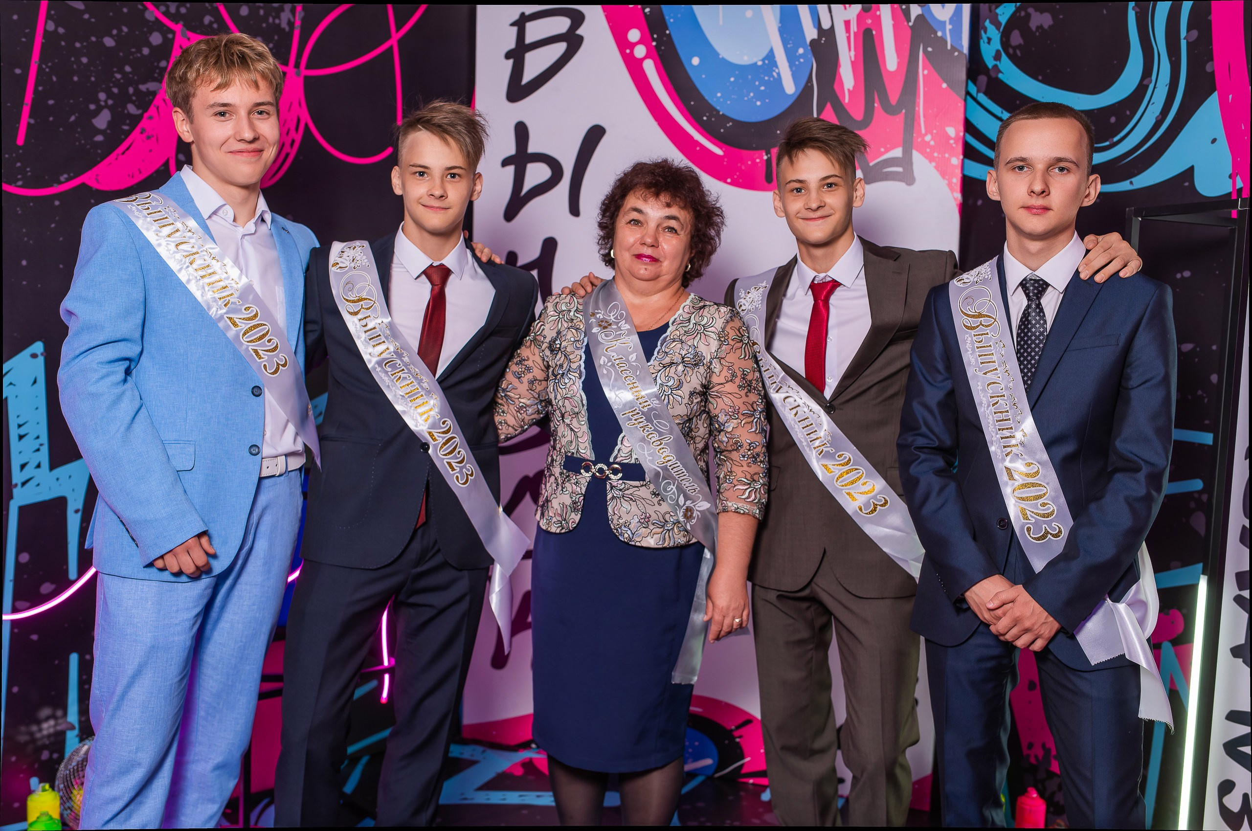 Выпускной МБОУ «СОШ № 34». Фотограф в Кемерово Владислав Шульц