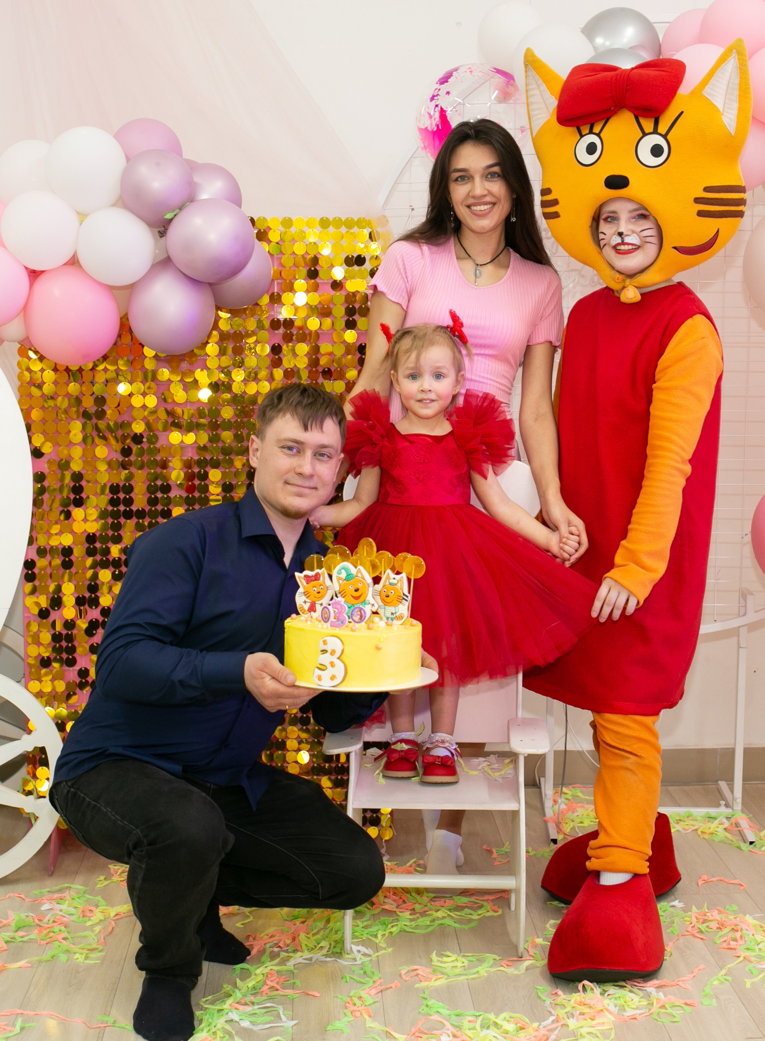 Праздники. Фотограф новорожденных и семейный фотограф НСО г. Бердск Марина Львова