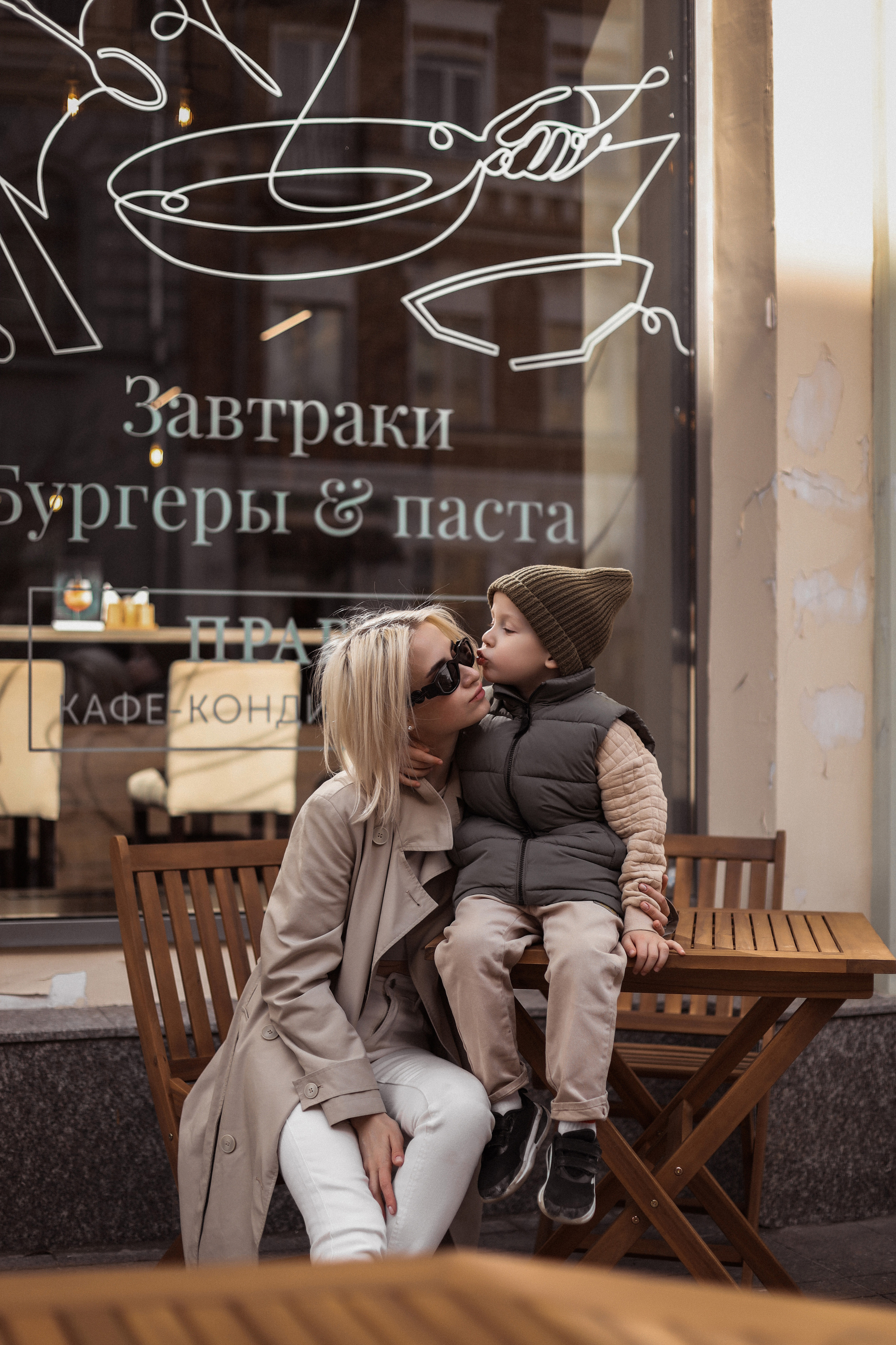 Лена и Никита. Прогулки по городу. Семейный фотограф в Самаре и Казани Александра Никитина