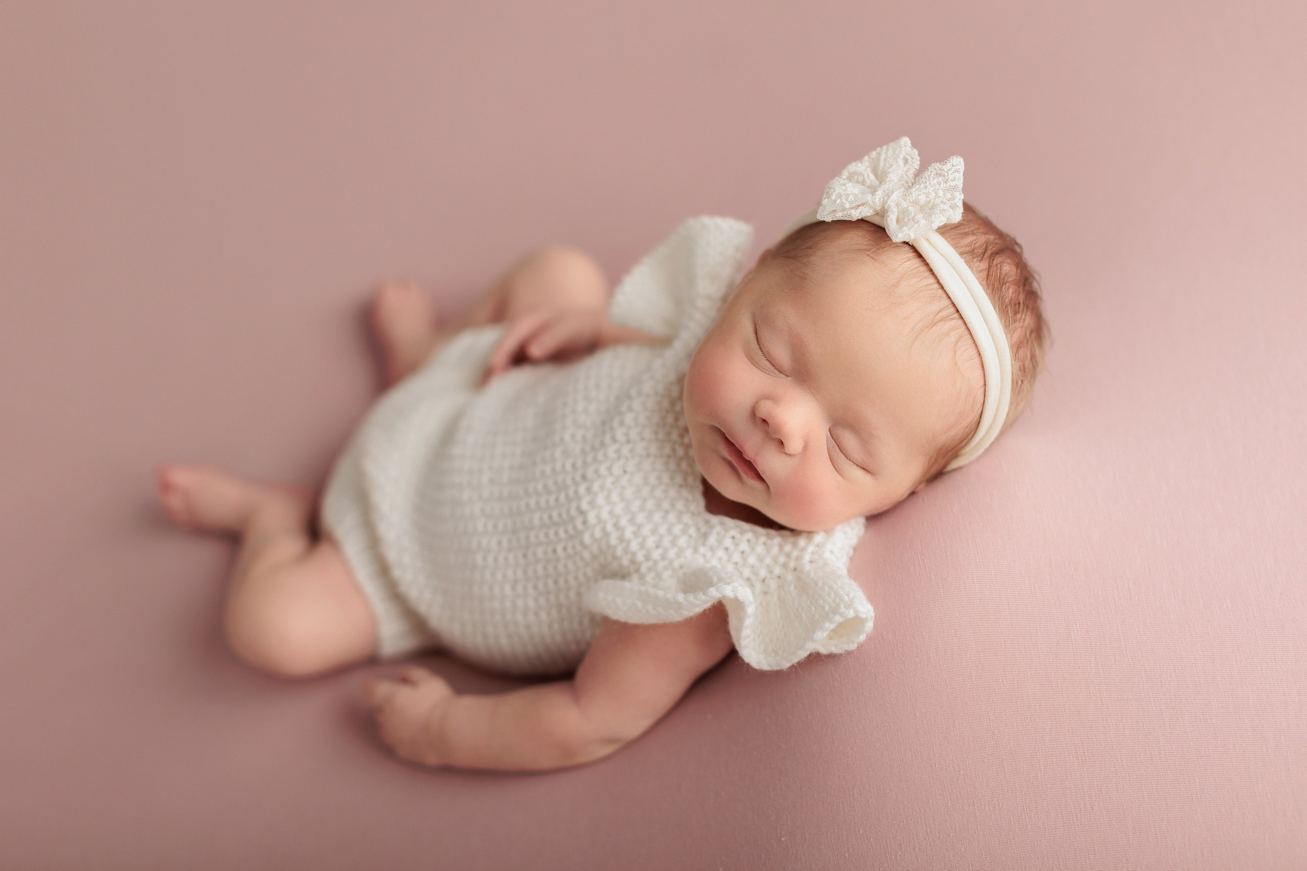 Фотосессия новорожденного серпухов. Семейный фотограф новорождённых в Серпухове Юлия Новикова +79637785957