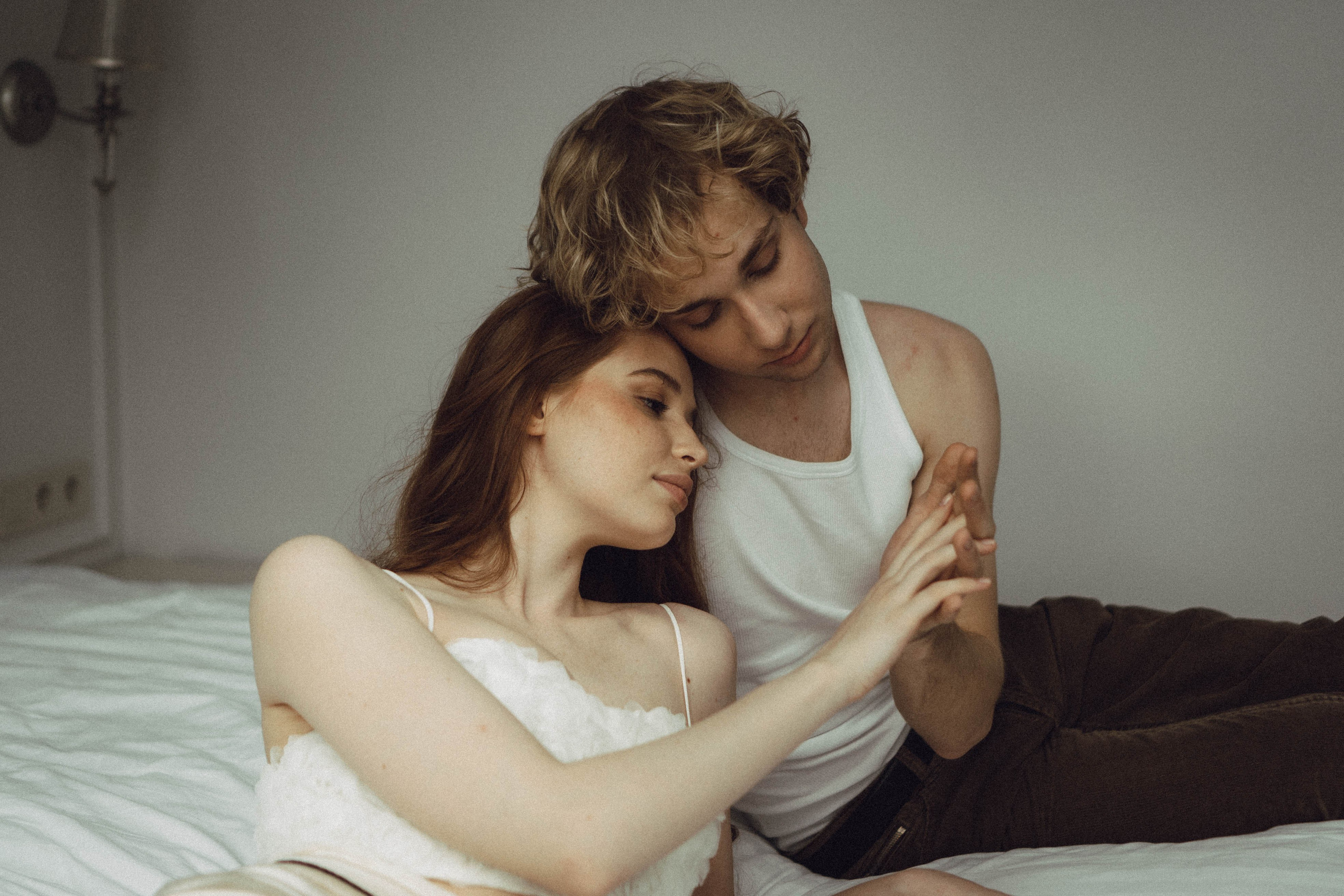 СВАДЕБНАЯ СЬЕМКА В ОТЕЛЕ. СБОРЫ ЖЕНИХА И НЕВЕСТЫ И ТАКЖЕ ТОР И ПОДГОТОВКА К ПРОГУЛКЕ. Профессиональный фотограф, Санкт-Петербург — Виктория Богомолова