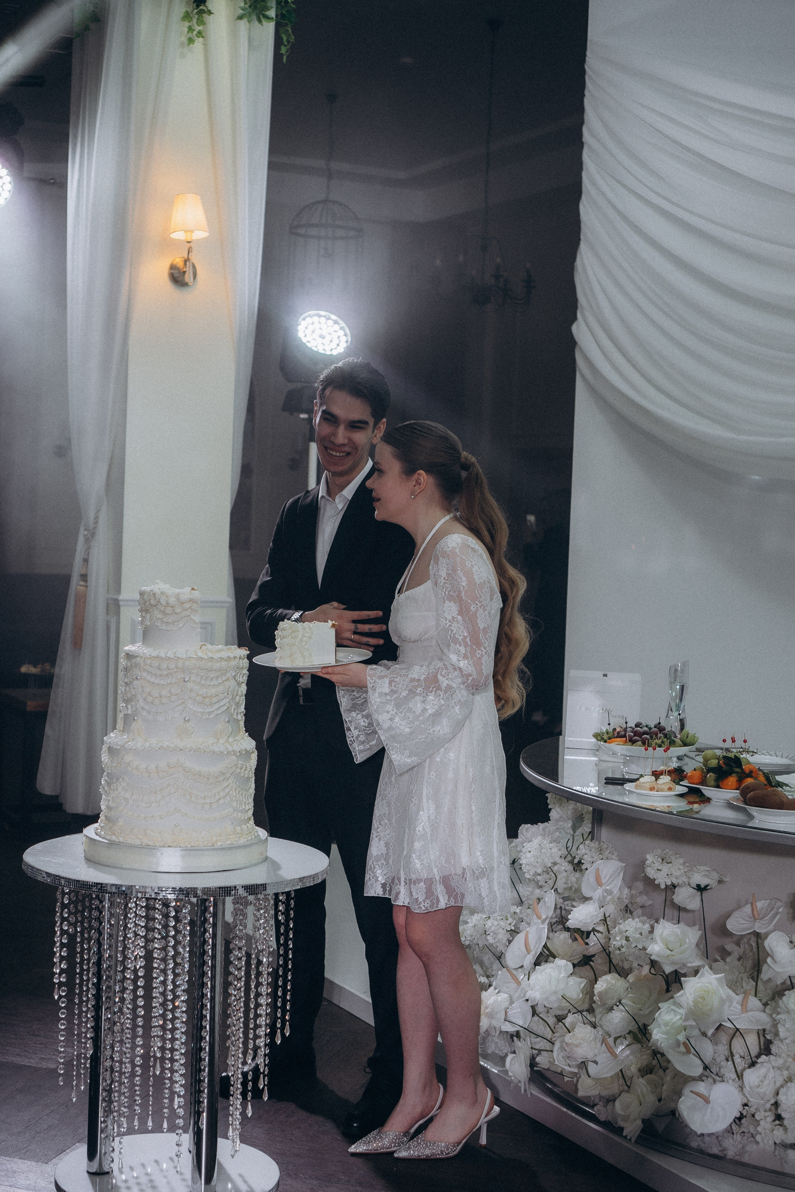 СВАДЕБНЫЙ ТОРТ. ФОТОСЕСИИЯ БАНКЕТА (СНЯТО В СИБИРЕ В НИЖНЕВАРТОВСКЕ). Профессиональный фотограф, Санкт-Петербург — Виктория Богомолова