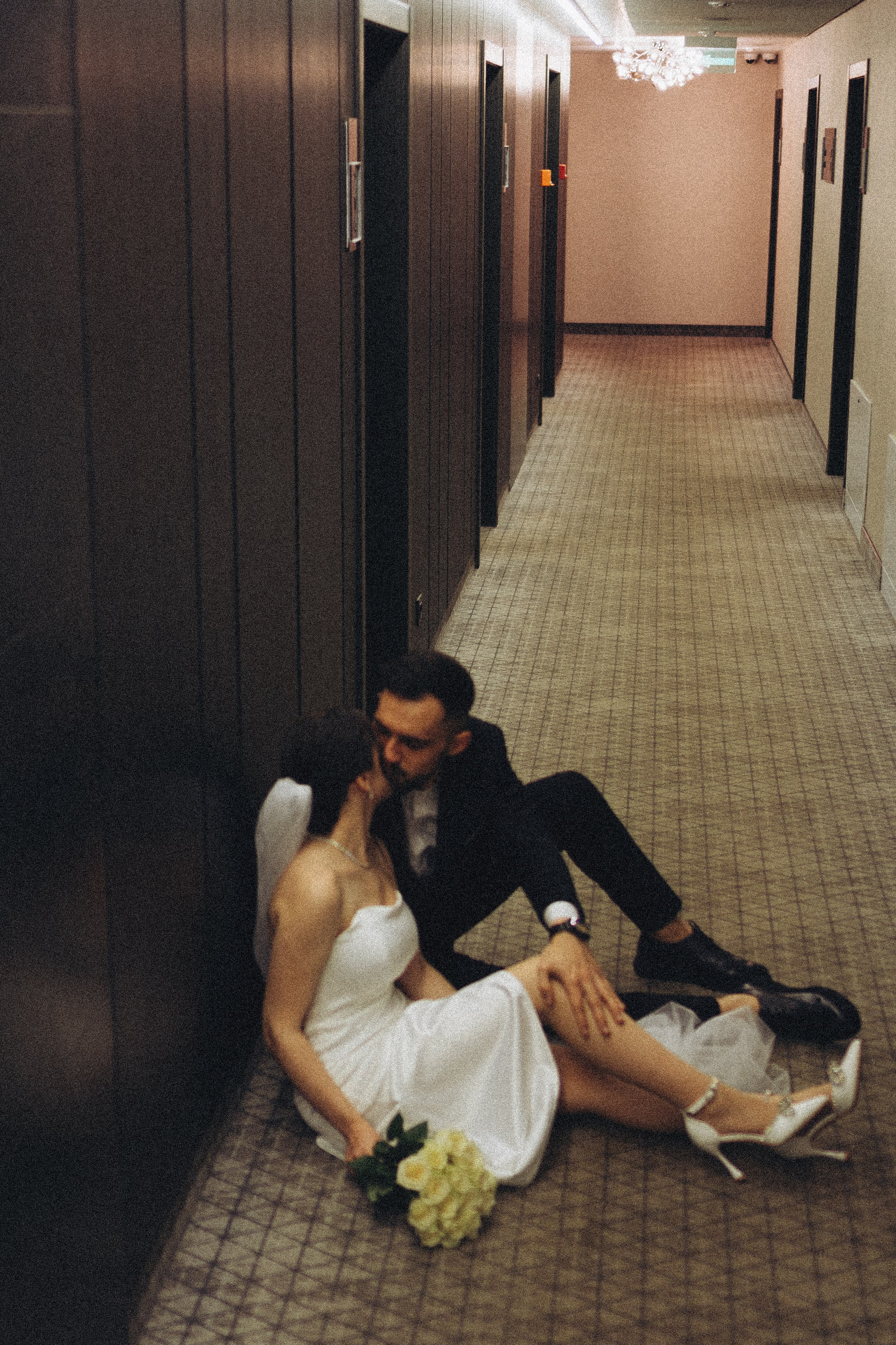 СВАДЕБНАЯ СЬЕМКА СБОРОВ ЖЕНИХА И НЕВЕСТЫ В ОТЕЛЕ И ТАКЖЕ ФОТОСЕССИИЯ В ОТЕЛЕЕ МЕГАПОЛИС БРЯНСК. Профессиональный фотограф, Санкт-Петербург — Виктория Богомолова