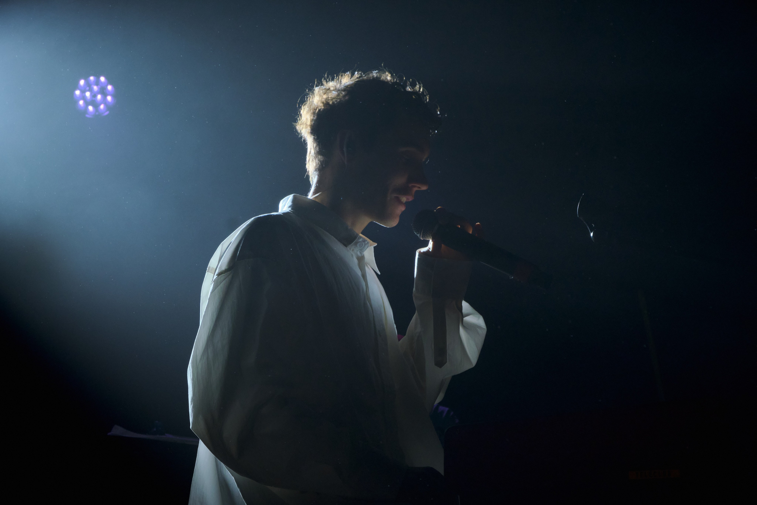 Антоха МС. Фотограф и оператор Сергей Окладников