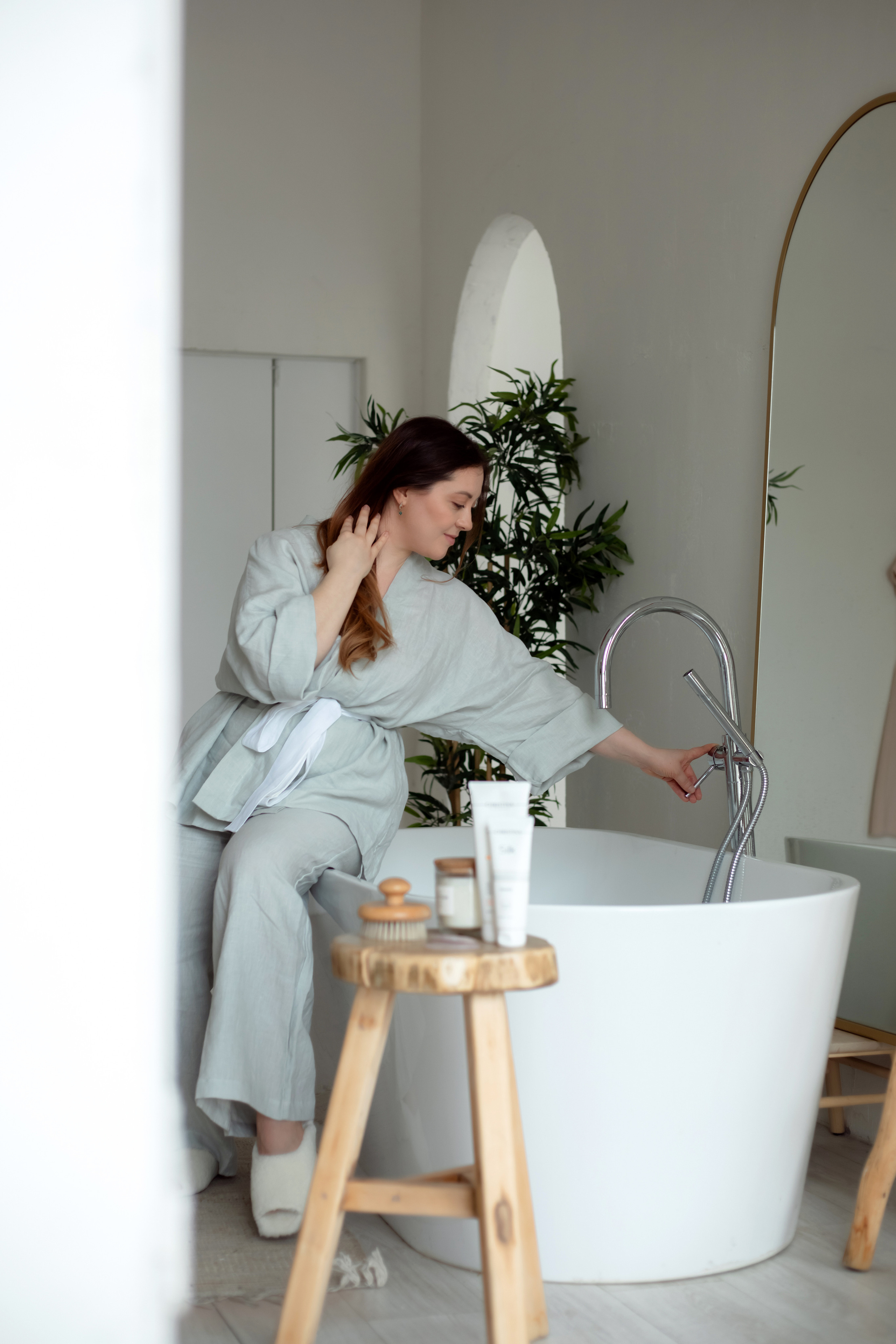 Косметолог эстетист. Елена Иванова контент фотограф для брендов и экспертов, Москва