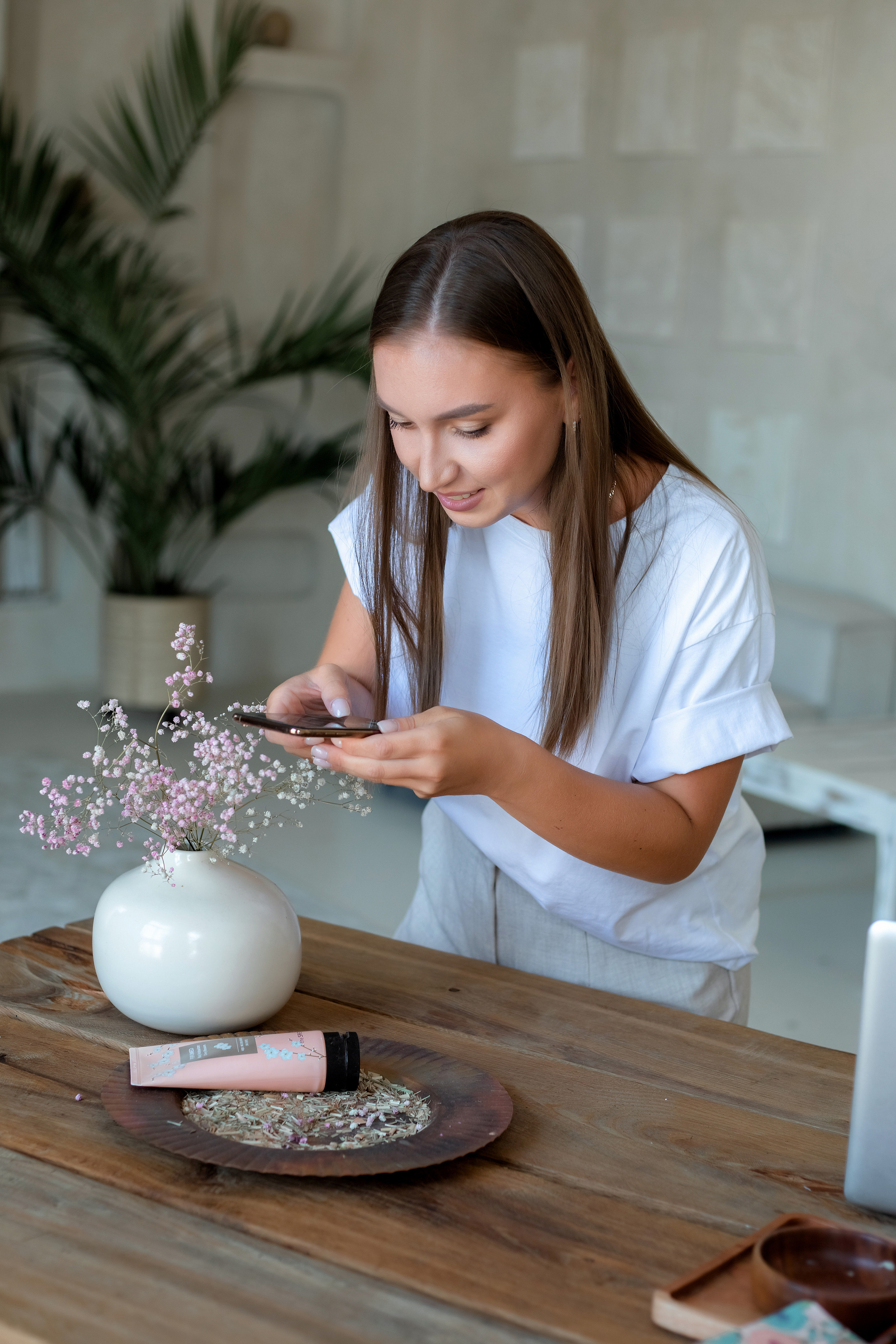 Сторис мэйкер для бьюти. Елена Иванова контент фотограф для брендов и экспертов, Москва