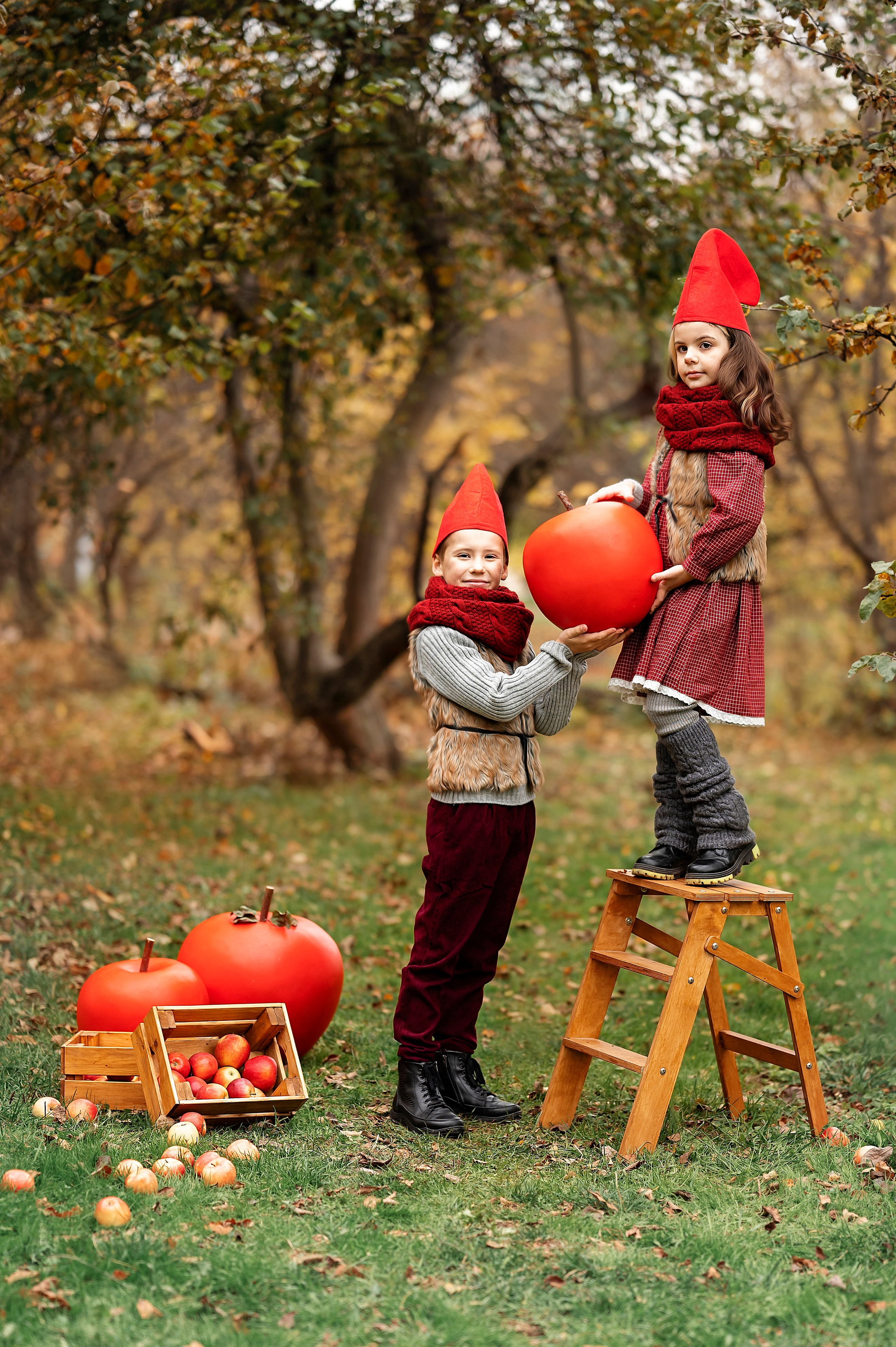 Парк Ангарские пруды «Яблочный фотопроект». Детский и семейный фотограф г. Москва Оксана Катаджи