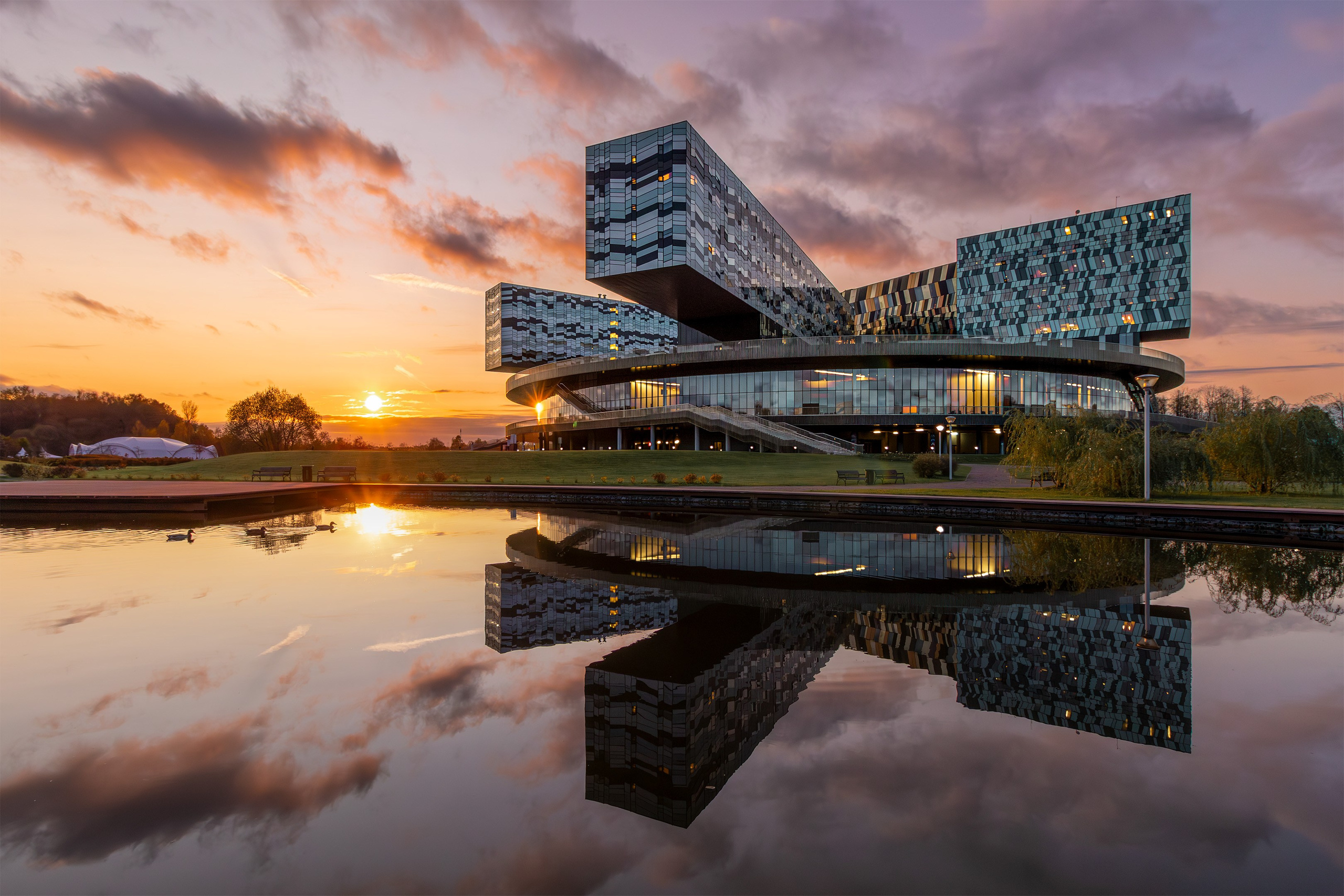 Architecture & Cityscapes