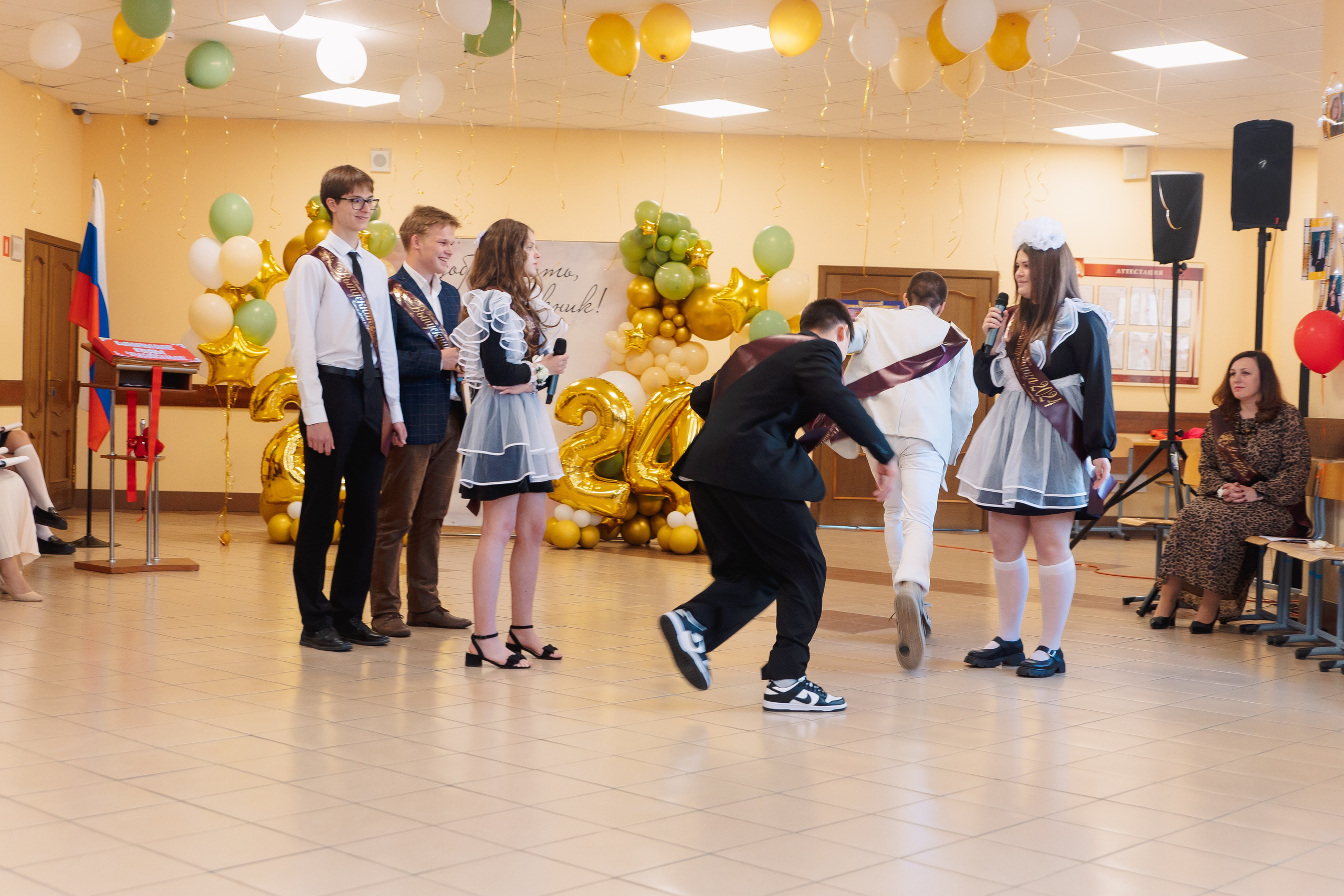 Последний звонок. Фотограф в Кронштадте и Санкт-Петербурге Анастасия Коваленко