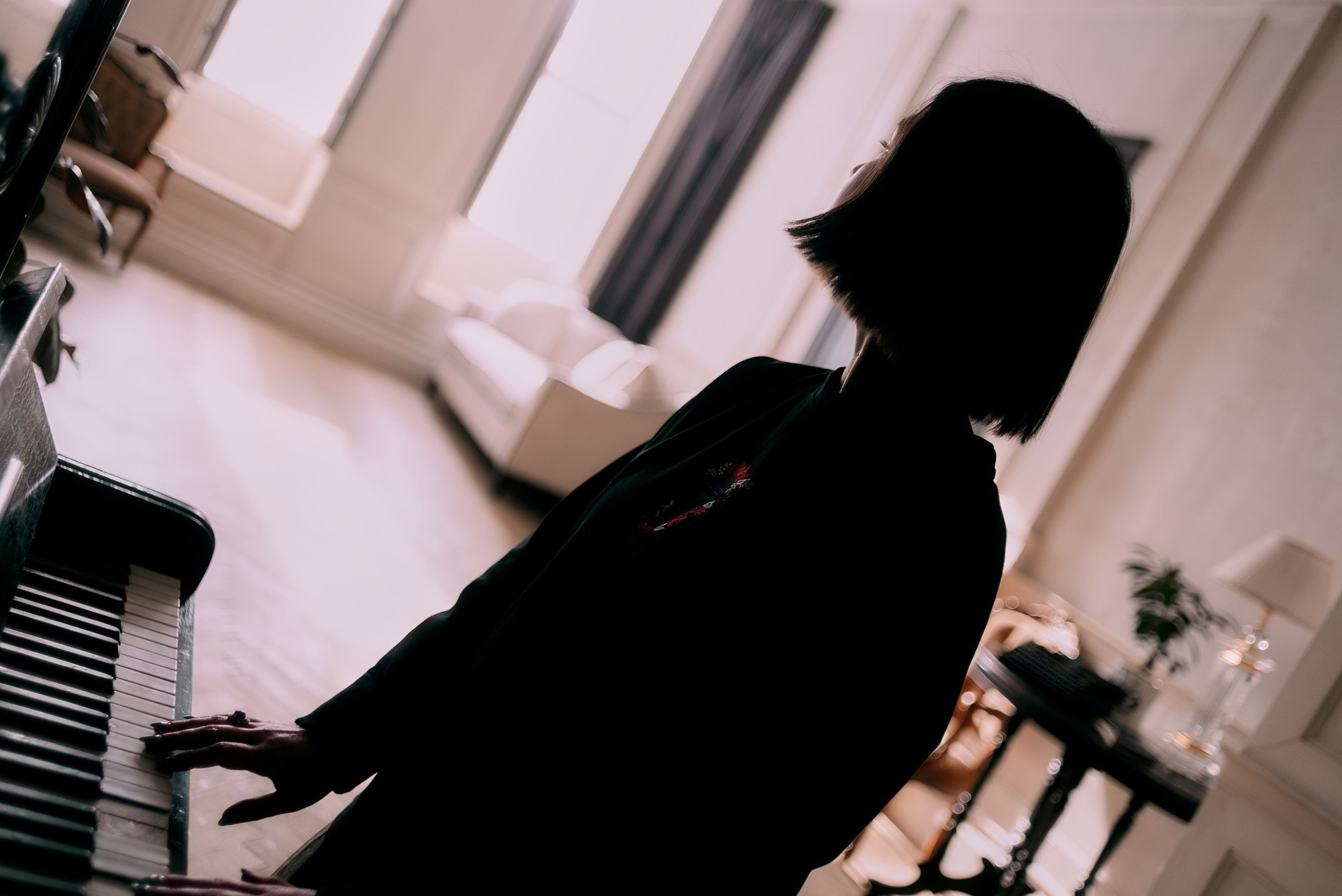 Женский портрет в Тюмени: Диана в студии Fineart | Фотограф Дарья Мустафина. Портретный фотограф Тюмень Дарья Мустафина