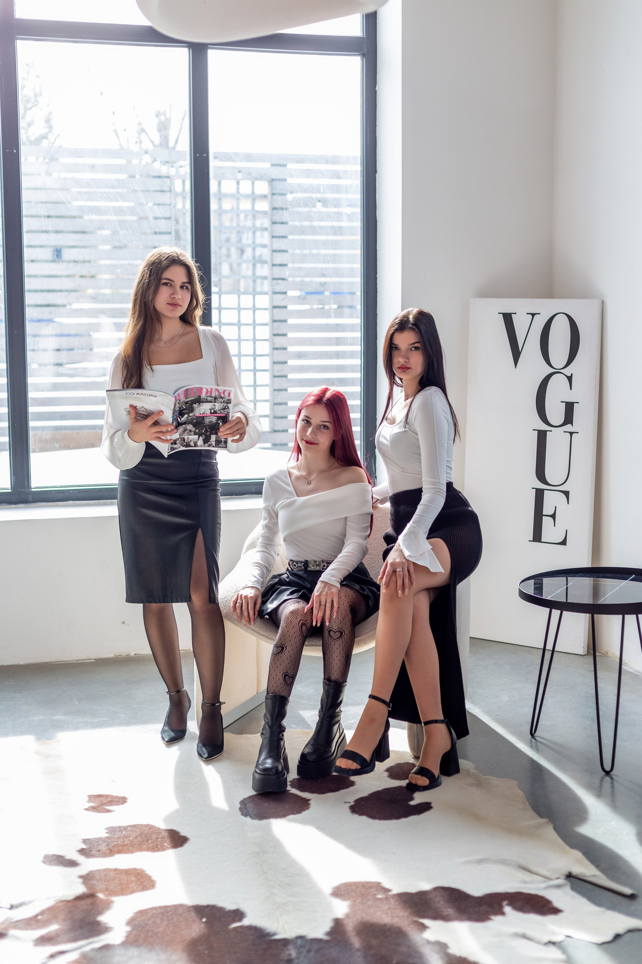 Съемка в студии. Выпускные альбомы Воронеж " СОКОЛ фото»