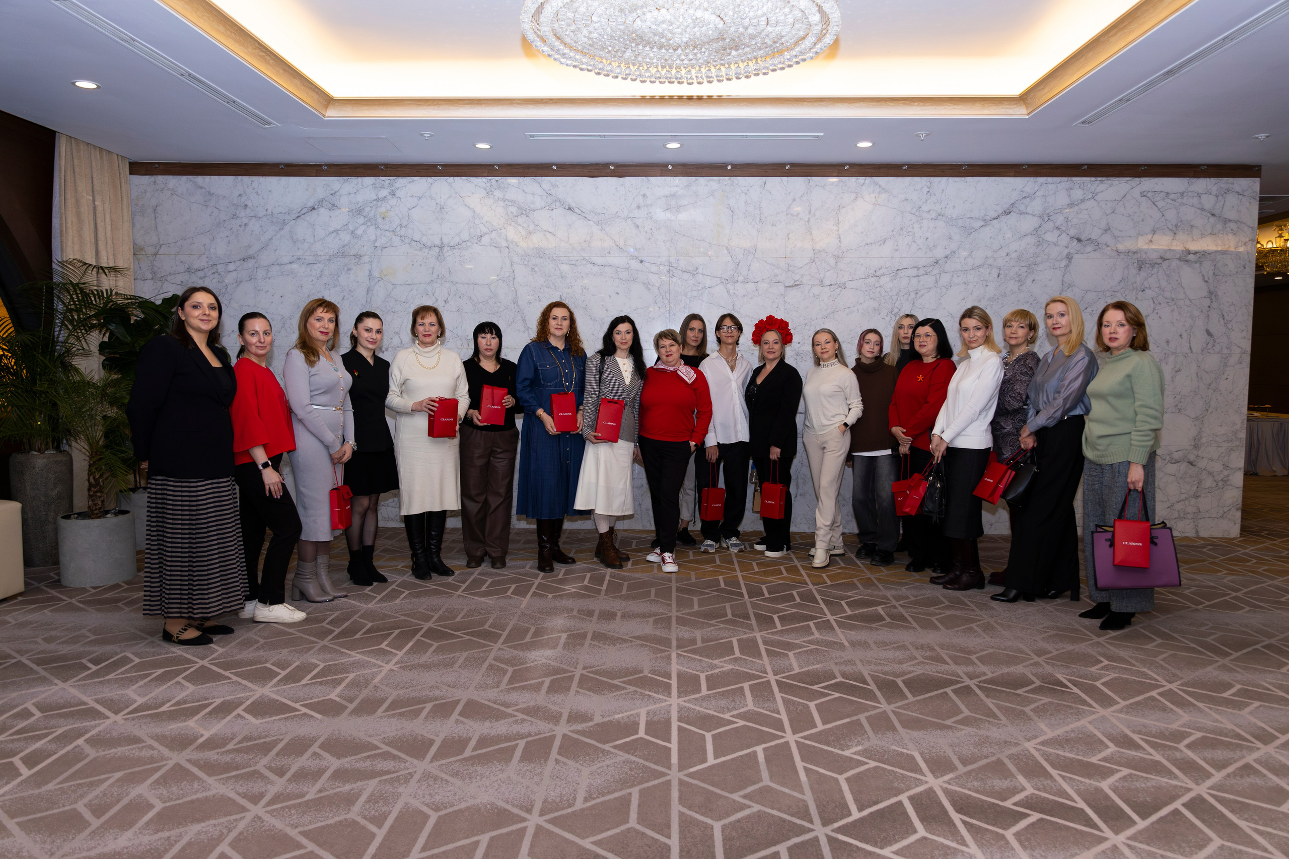 Мастер-класс от бренда Clarins. Олег Катакинов| Репортажный фотограф в городе у моря (Владивосток)