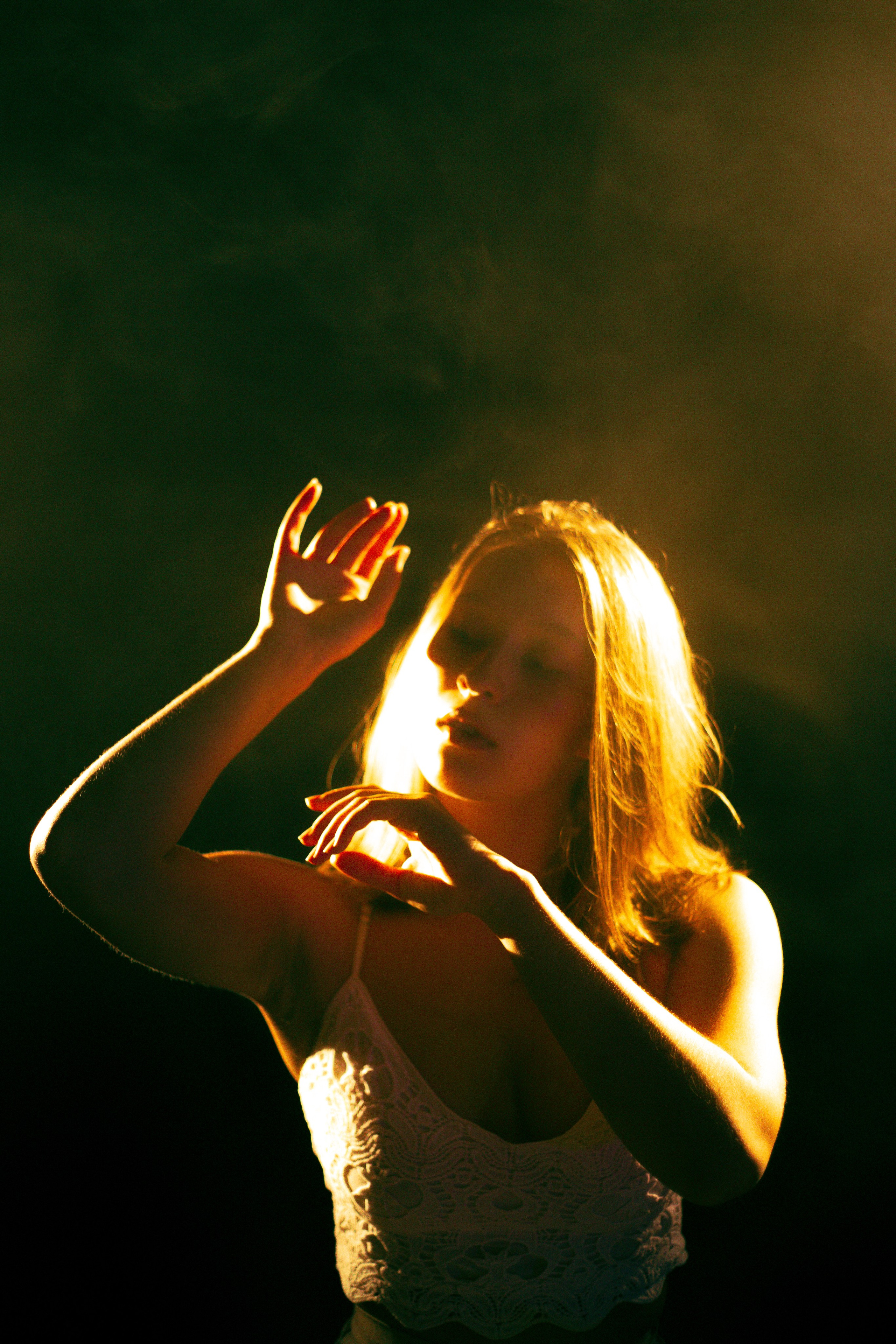 Танец огня. Арт-фотограф Крис Л. в Тобольске: портрет, семейные, свадьбы