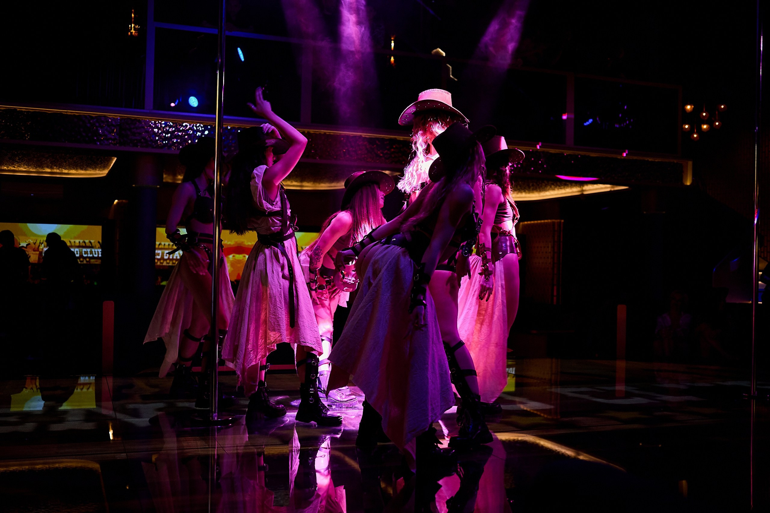 HEFNER MOSCOW CLUB. Фотограф и Видеограф в Москве. Олег Корушев