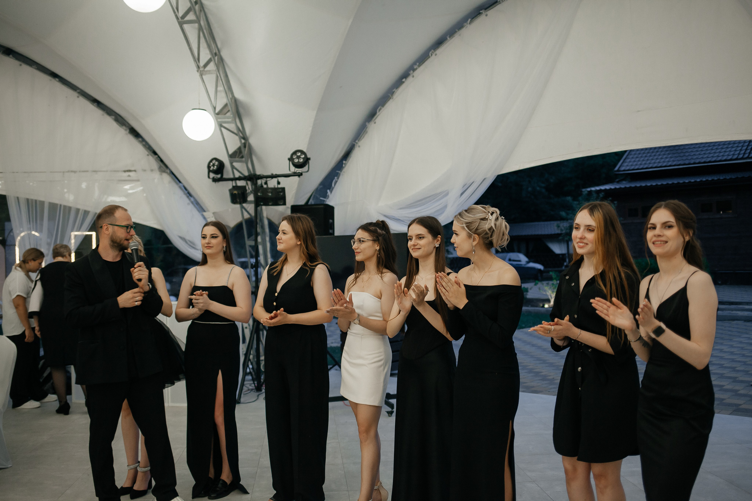 R & N. Фотограф Ольга Сапронова. Свадебный фотограф Ольга Сапронова