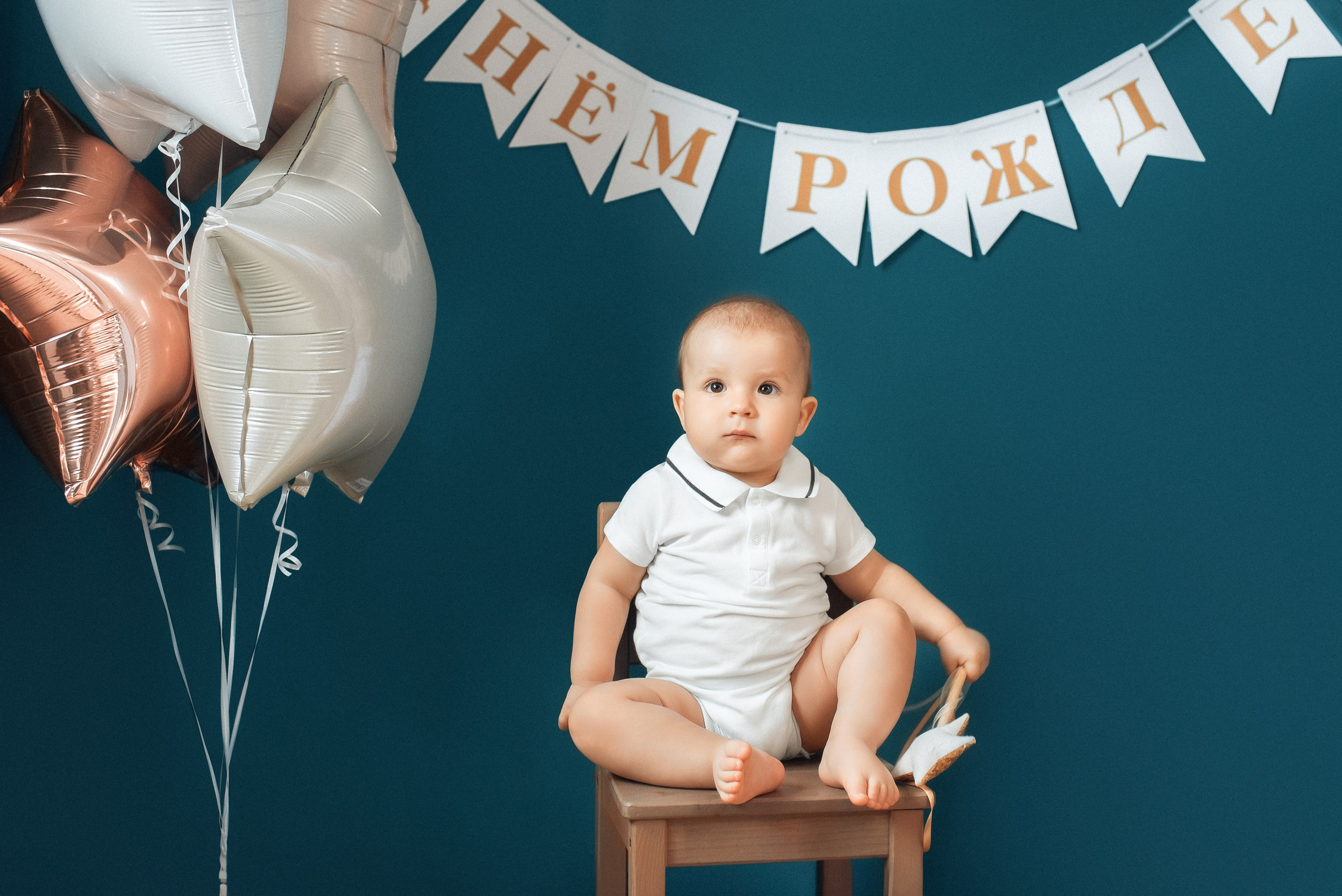 Домашняя съемка годовасия. Церковный фотограф на Таинство Крещения и Венчания в Оренбурге и Оренбургской области Екатерина Белкина