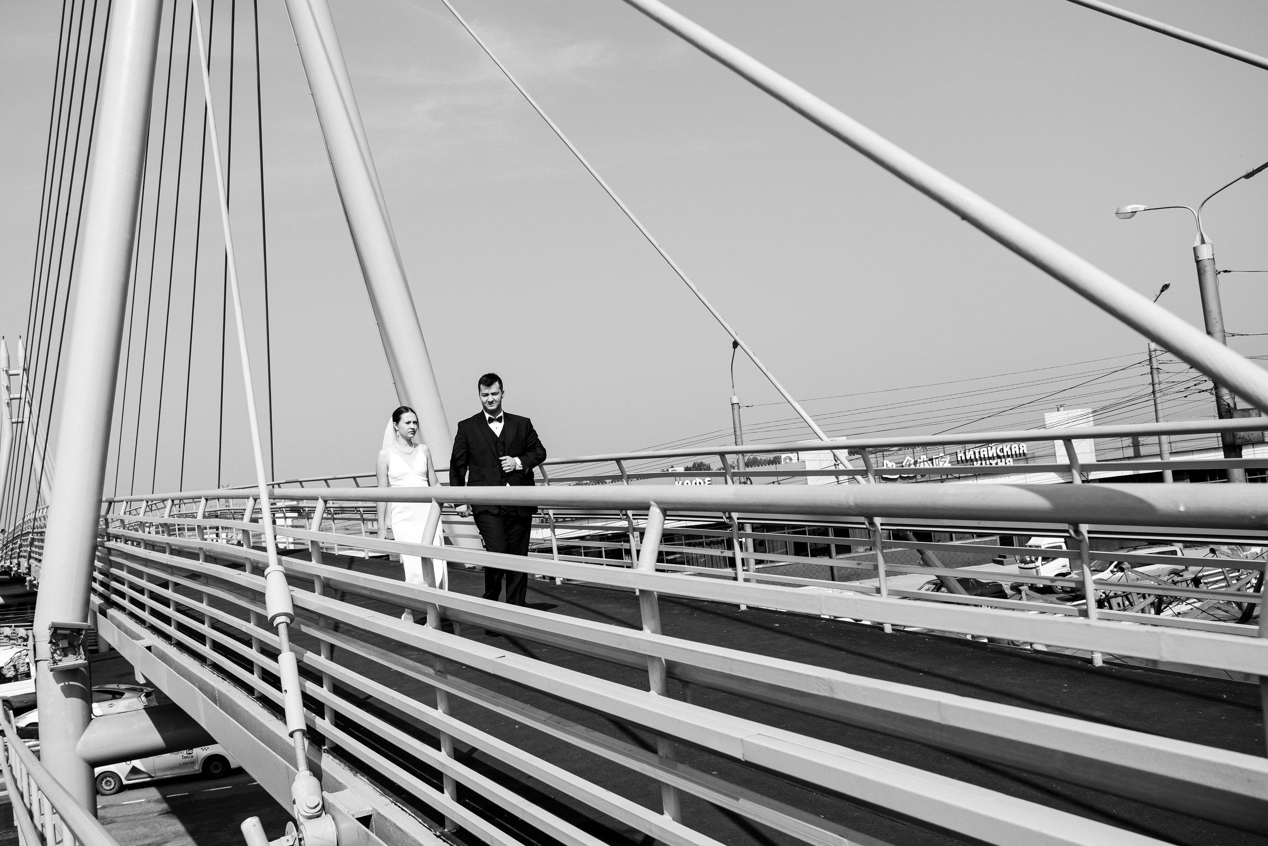 Свадебная прогулка в городе. Фотограф в Иркутске Анна Мирошникова