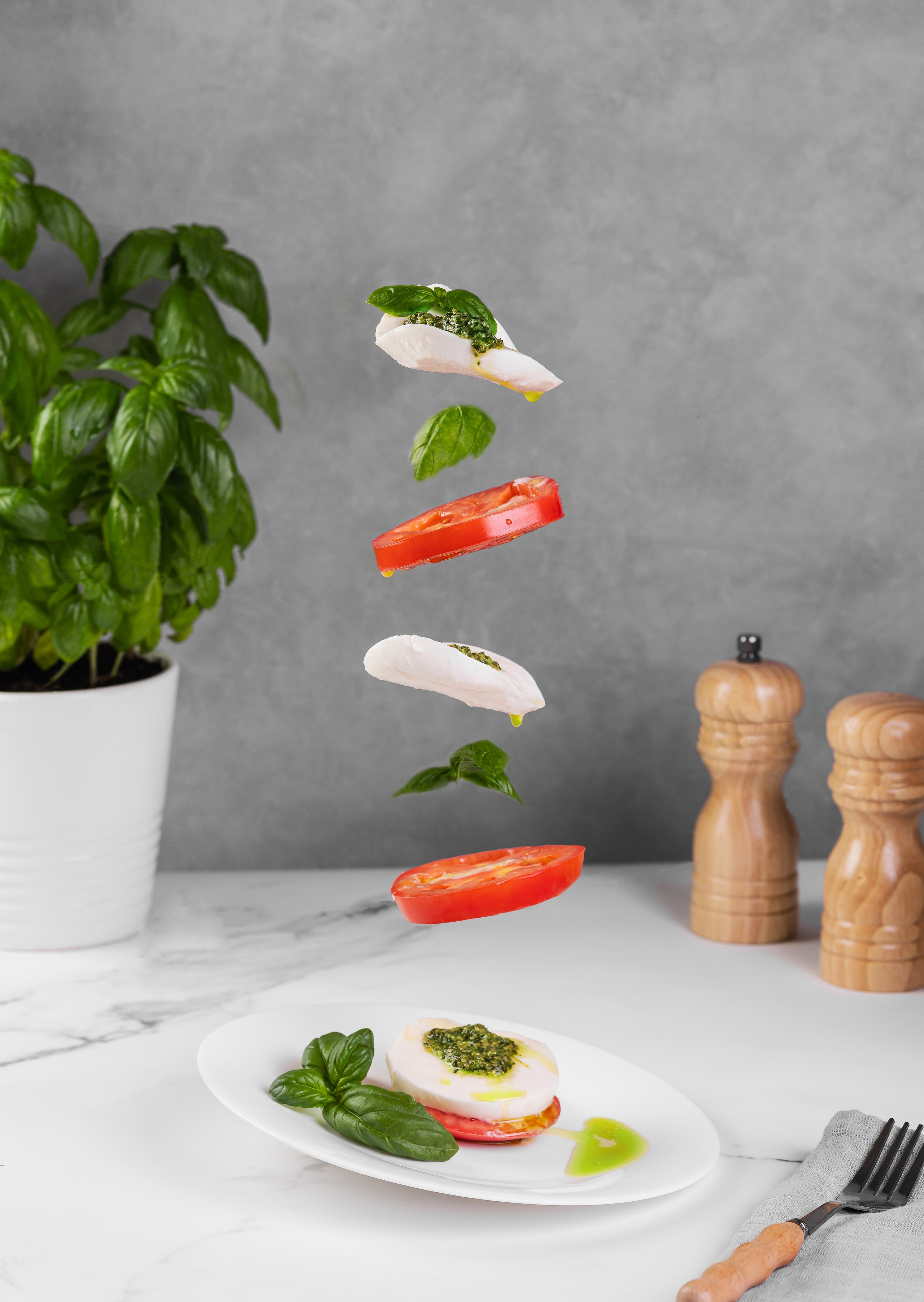 Левитация, спецэффекты. Предметный и фуд-фотограф Лариса Андреева г. Набережные Челны