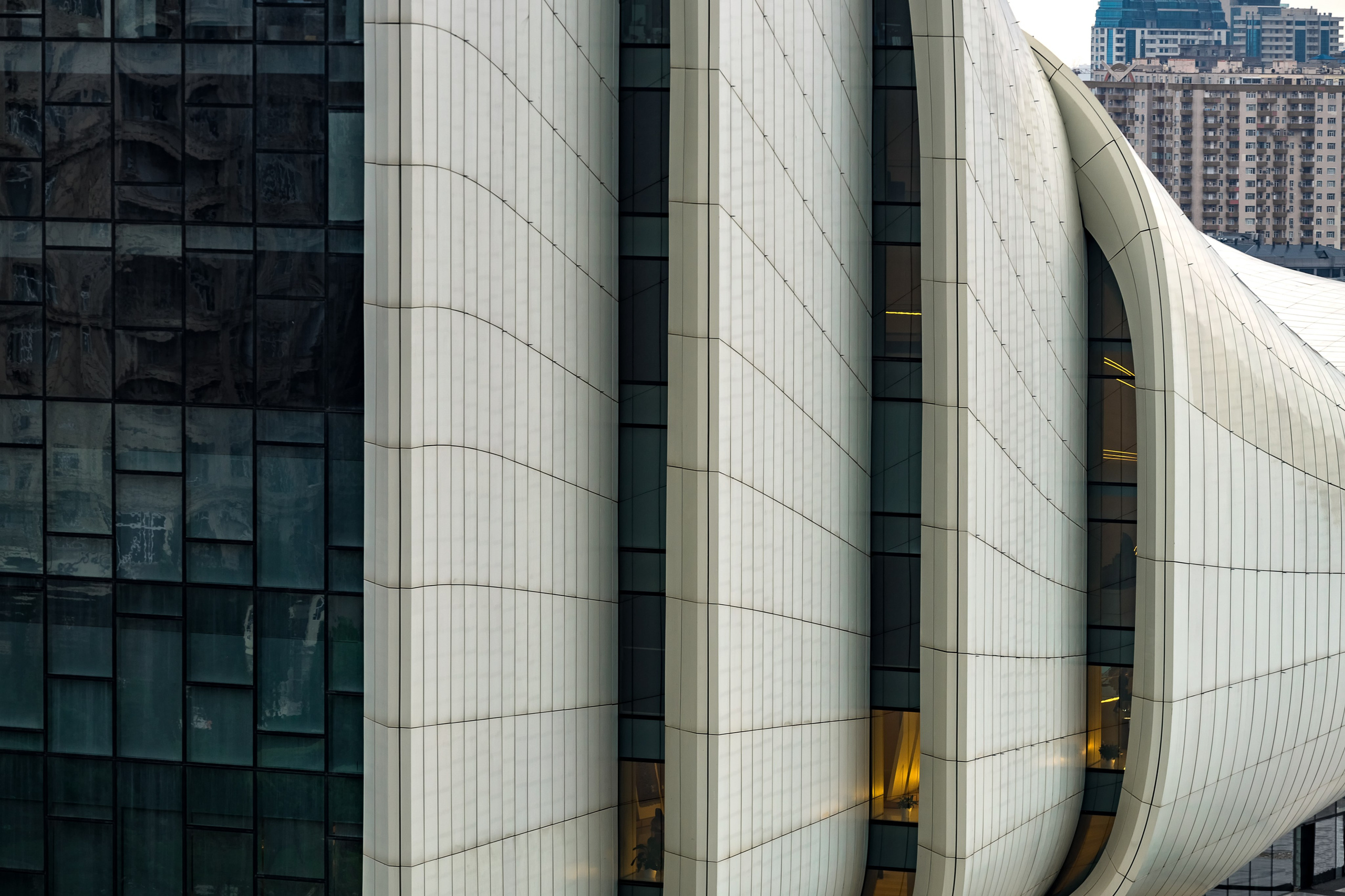 Heydar Aliyev Center | Baku. Архитектурный фотограф Кирилл Цыбенко. Работаю в Москве, по всей России и Миру