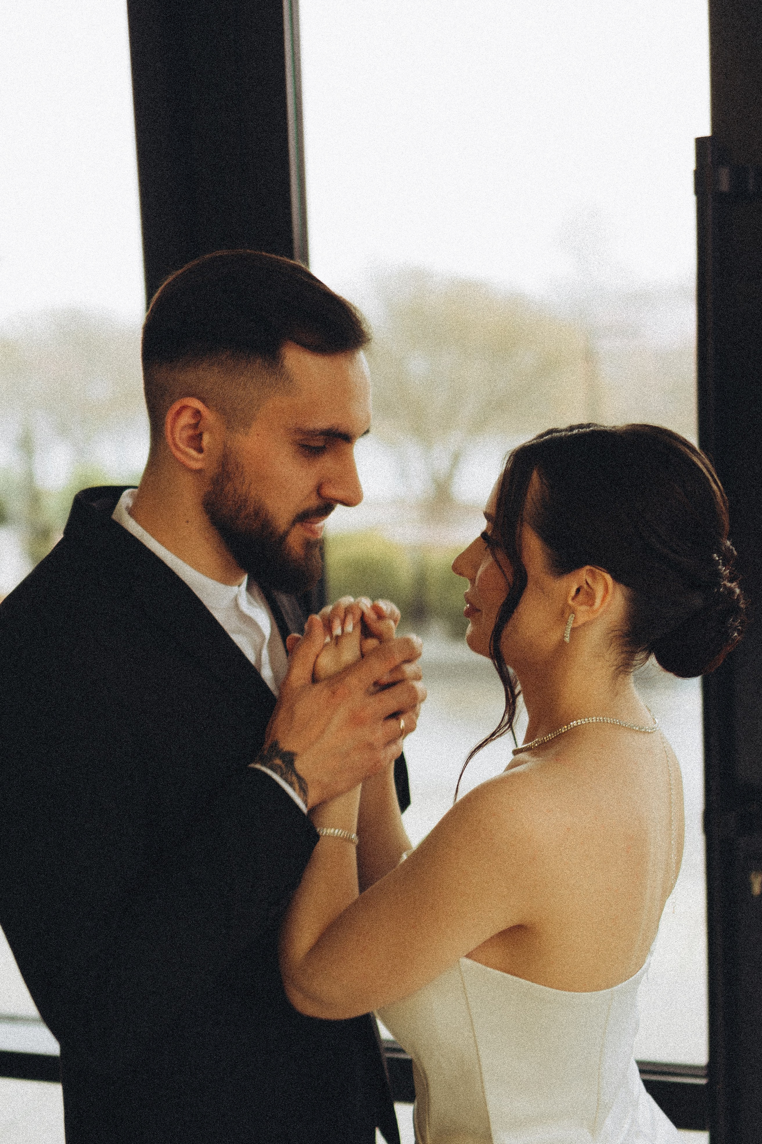 СВАДЕБНАЯ СЬЕМКА СБОРОВ ЖЕНИХА И НЕВЕСТЫ В ОТЕЛЕ И ТАКЖЕ ФОТОСЕССИИЯ В ОТЕЛЕЕ МЕГАПОЛИС БРЯНСК. Профессиональный фотограф, Санкт-Петербург — Виктория Богомолова