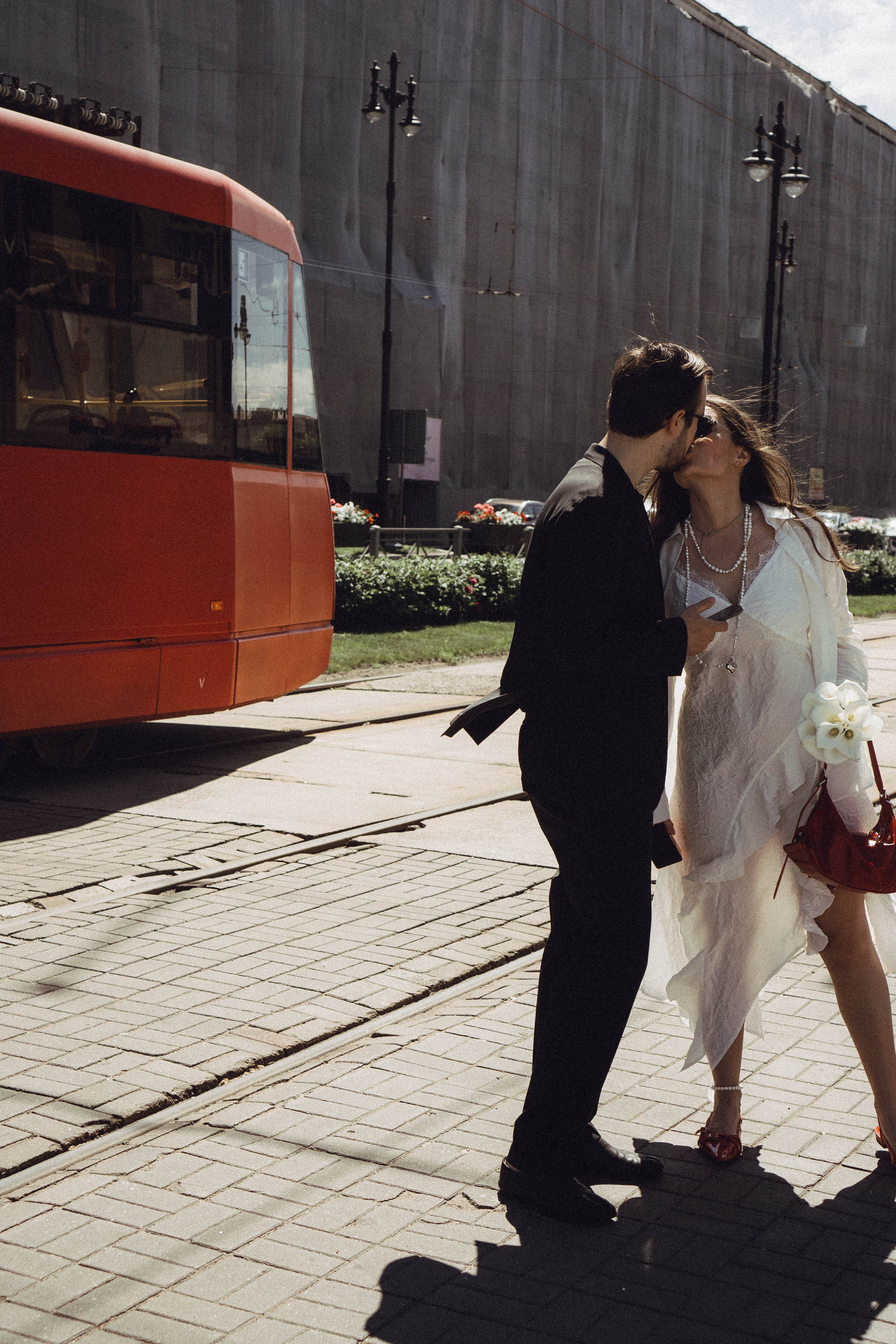 СВАДЕБНАЯ СЬЕМКА В ПАРКЕ ПОБЕДЫ И ПРОГУЛКА ПО МОСКОВСКОМУ ПРОСПЕКТУ. Профессиональный фотограф, Санкт-Петербург — Виктория Богомолова