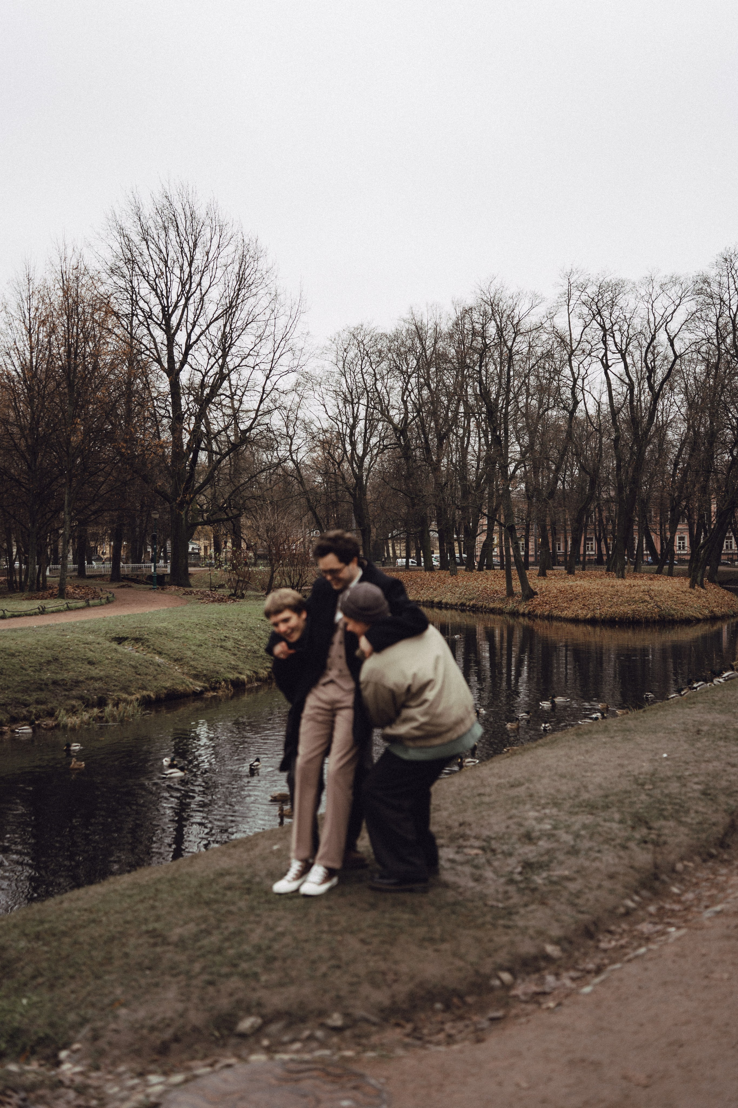 СВАДЕБНАЯ СЬЕМКА ВО ВТОРОМ ДВОРЦЕ С ГОСТЯМИ И ПРОГУЛКА В ТАВРИЧЕСКОМ САДУ. Профессиональный фотограф, Санкт-Петербург — Виктория Богомолова