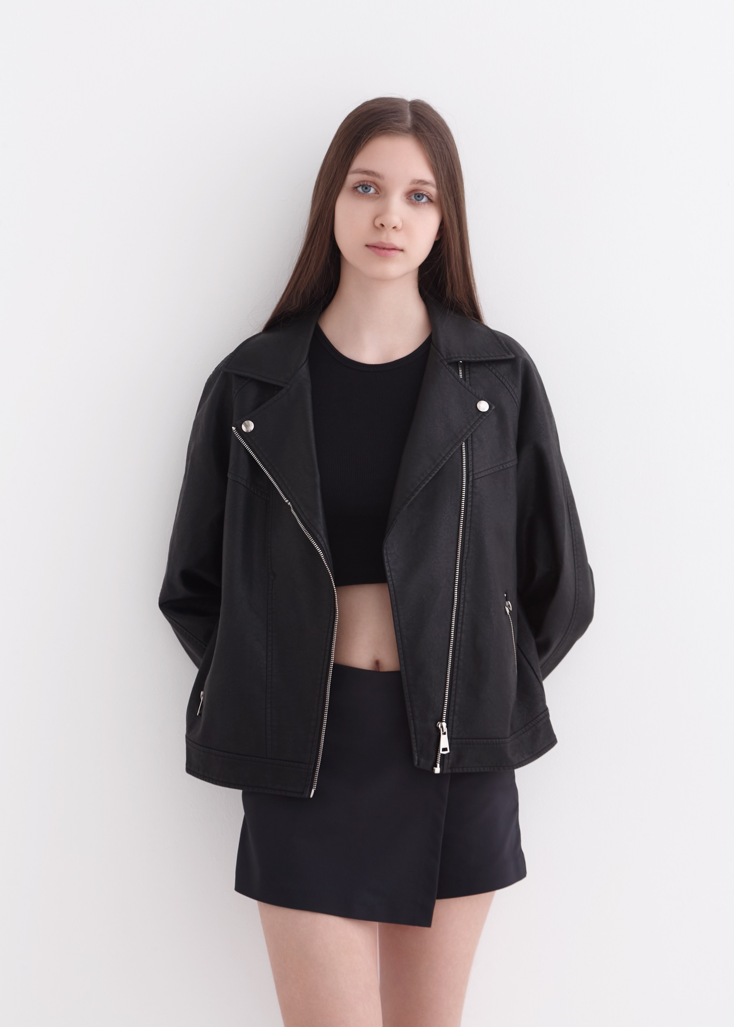 Модельные тесты для Иры. Модельные тесты в Москве. Фотограф Вика Паршина