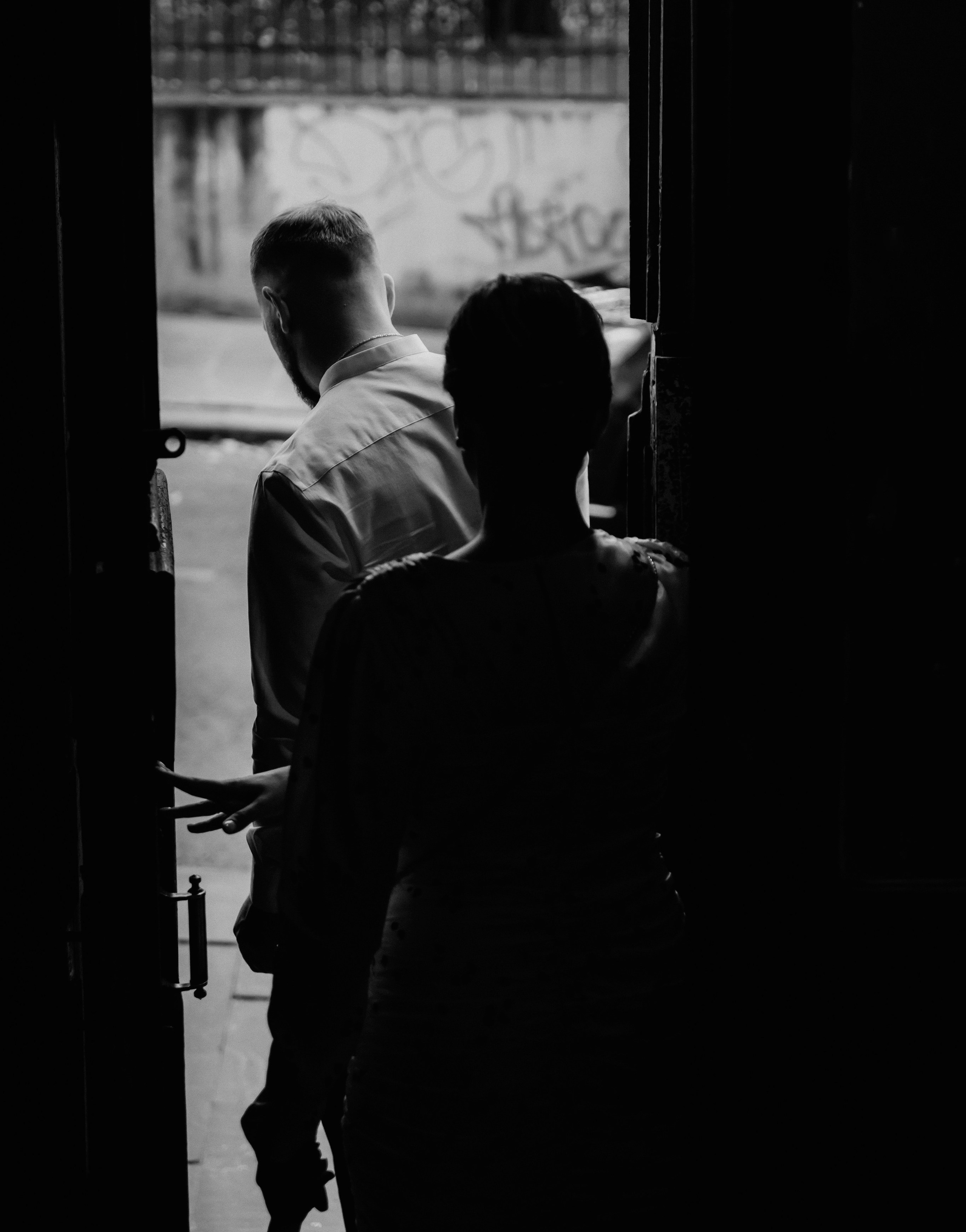 Сергей и Алия, роспись в Савеловском ЗАГСе и прогулка по Китай городу. Свадебный и портретный фотограф в Москве Кристина Золотова