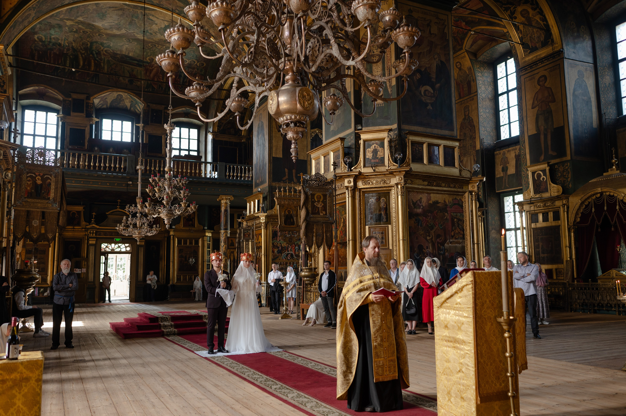 Илья & Эмилия (Москва, Покровский собор). Семейный и свадебный фотограф в Санкт-Петербурге Серафима Смирнова