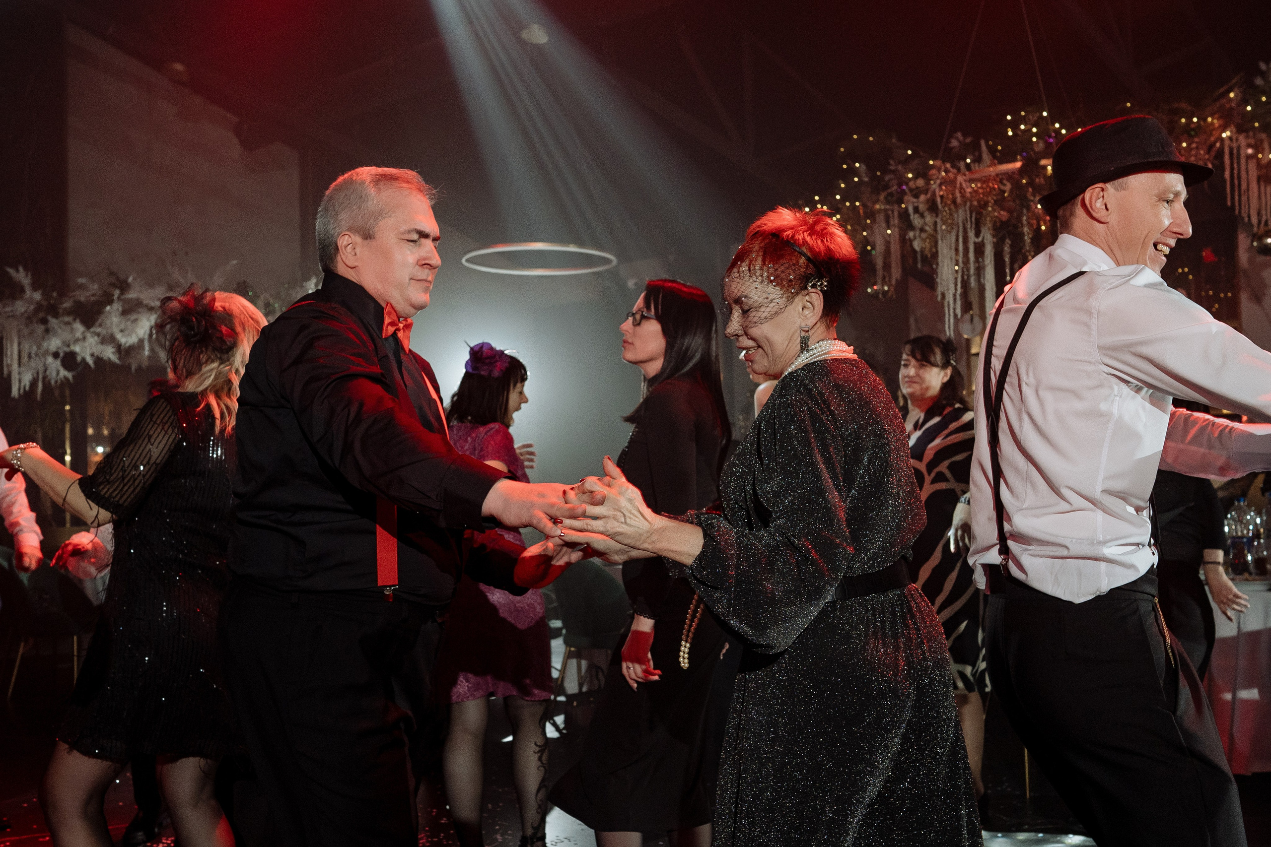 Альбион Тур