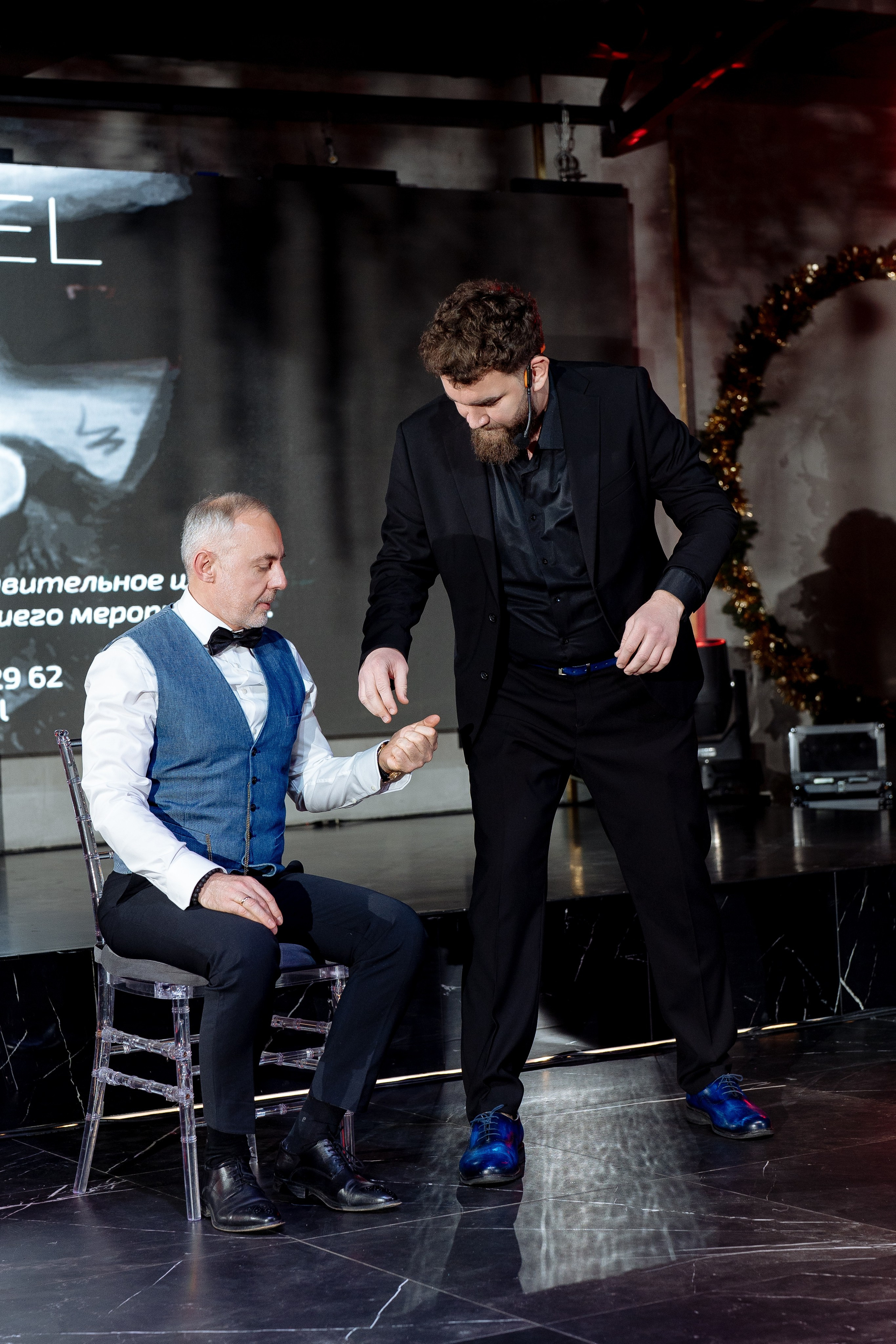 Альбион Тур