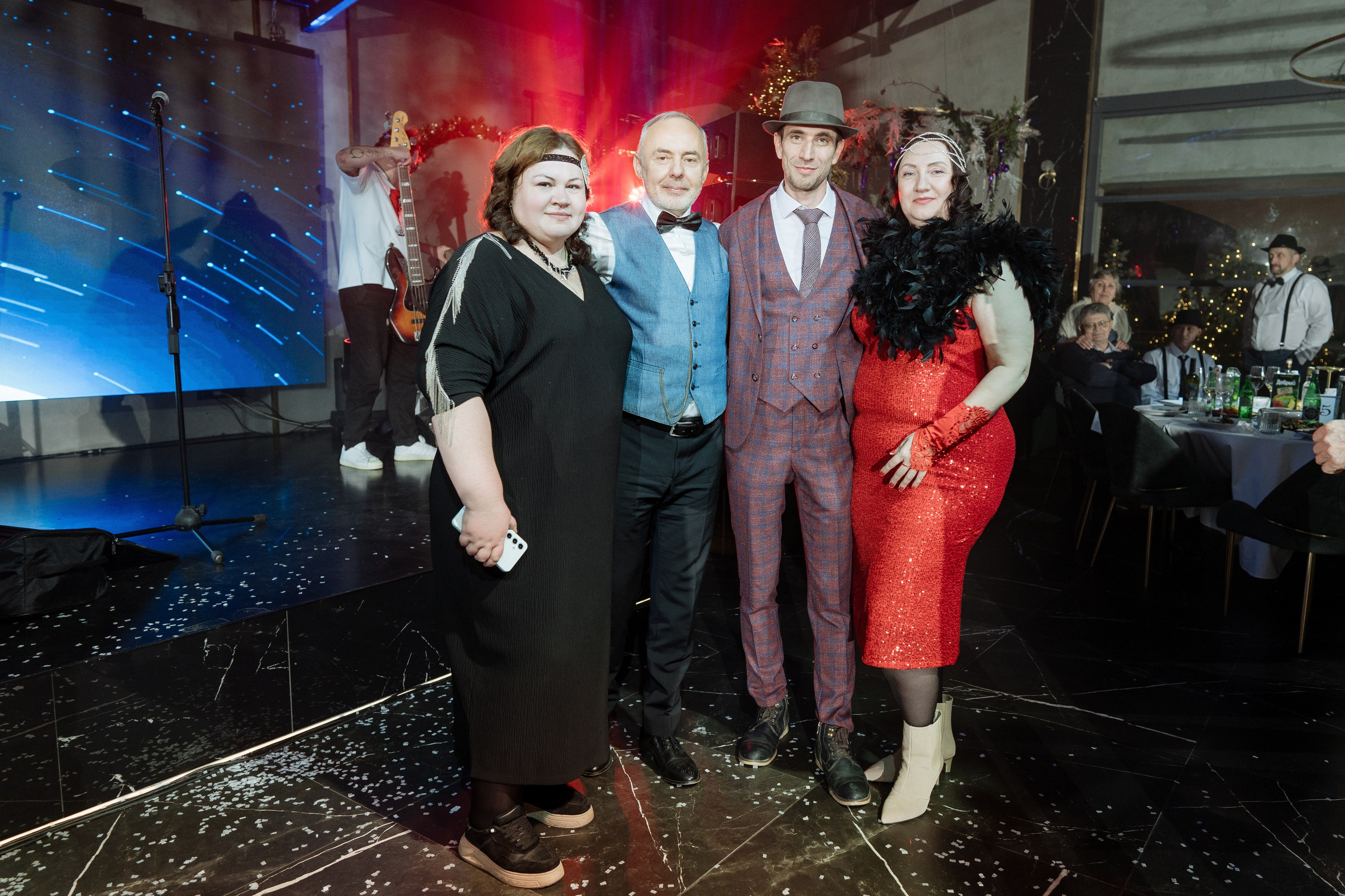 Альбион Тур