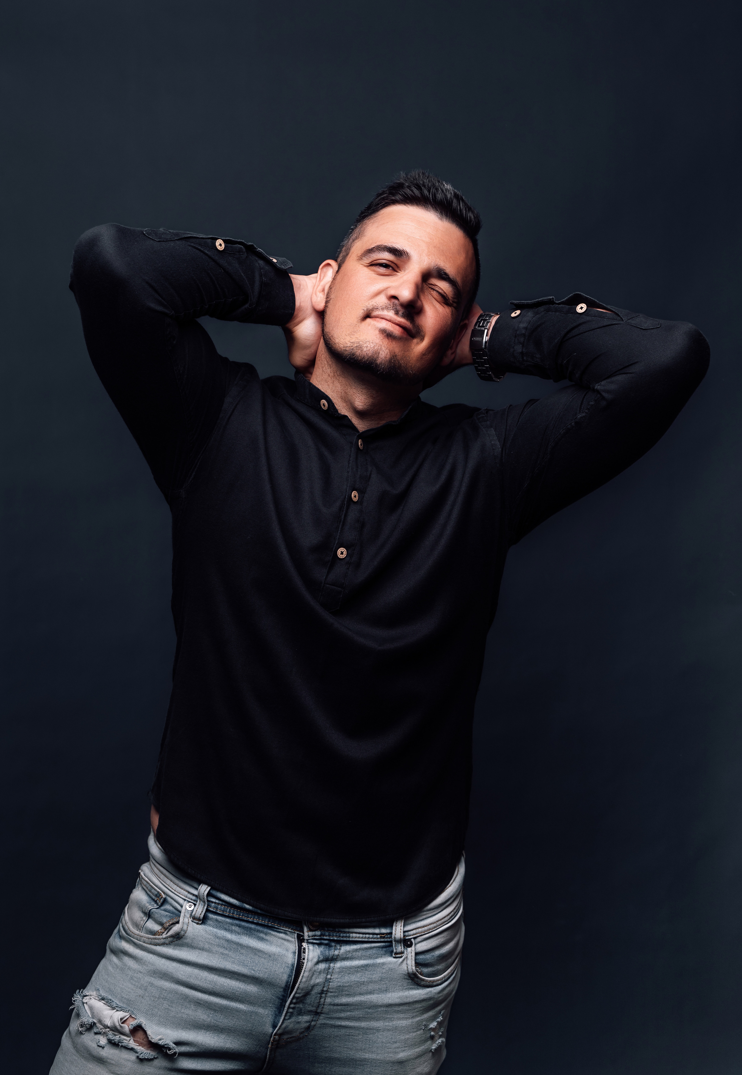 Мужской портрет. Низкий ключ. Фотограф Антон Перков