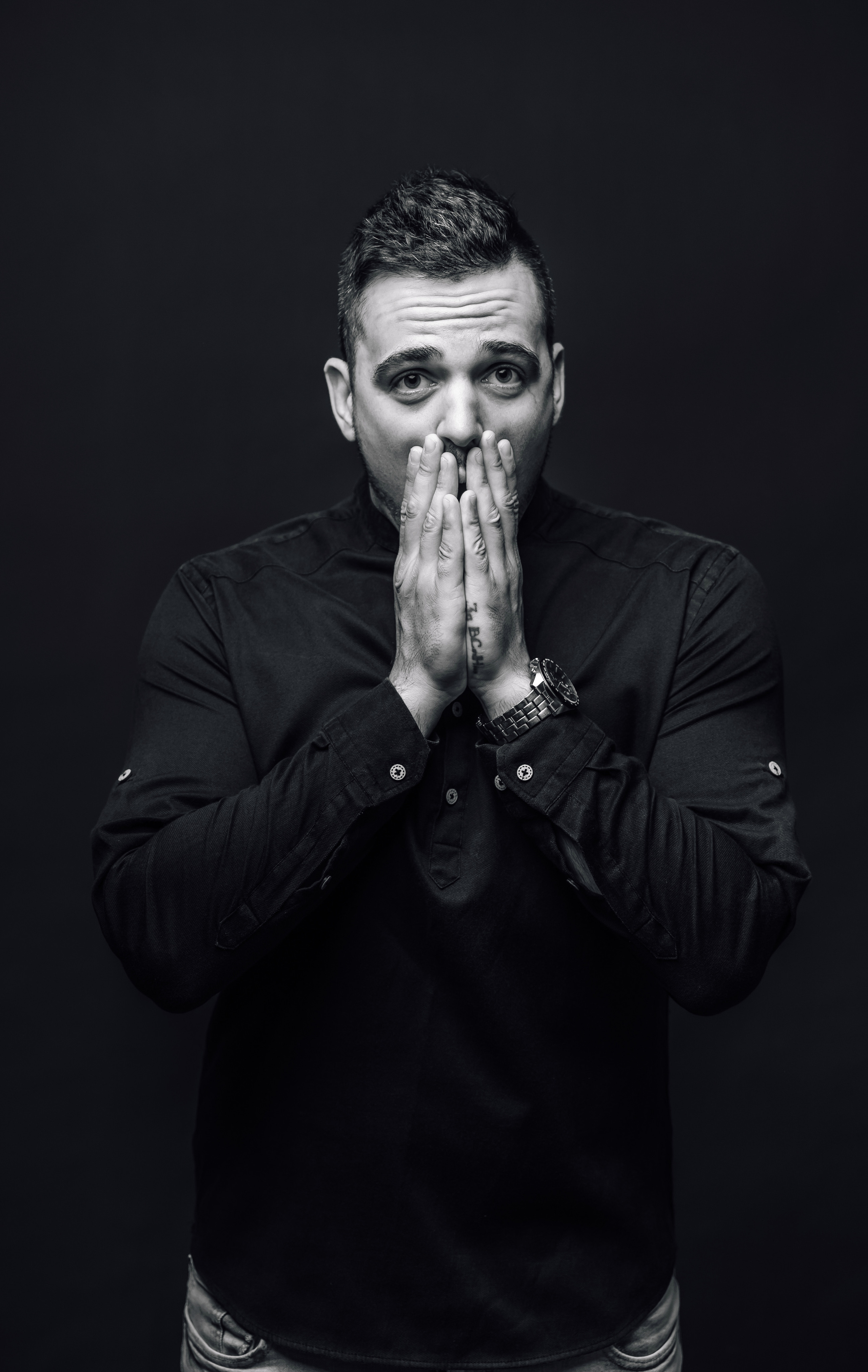 Мужской портрет. Низкий ключ. Фотограф Антон Перков