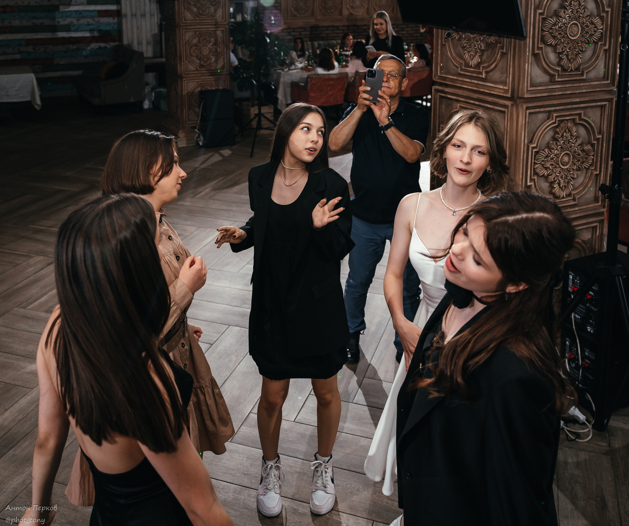 Выпускной 9 «А» Гимназия 92. Фотограф Антон Перков