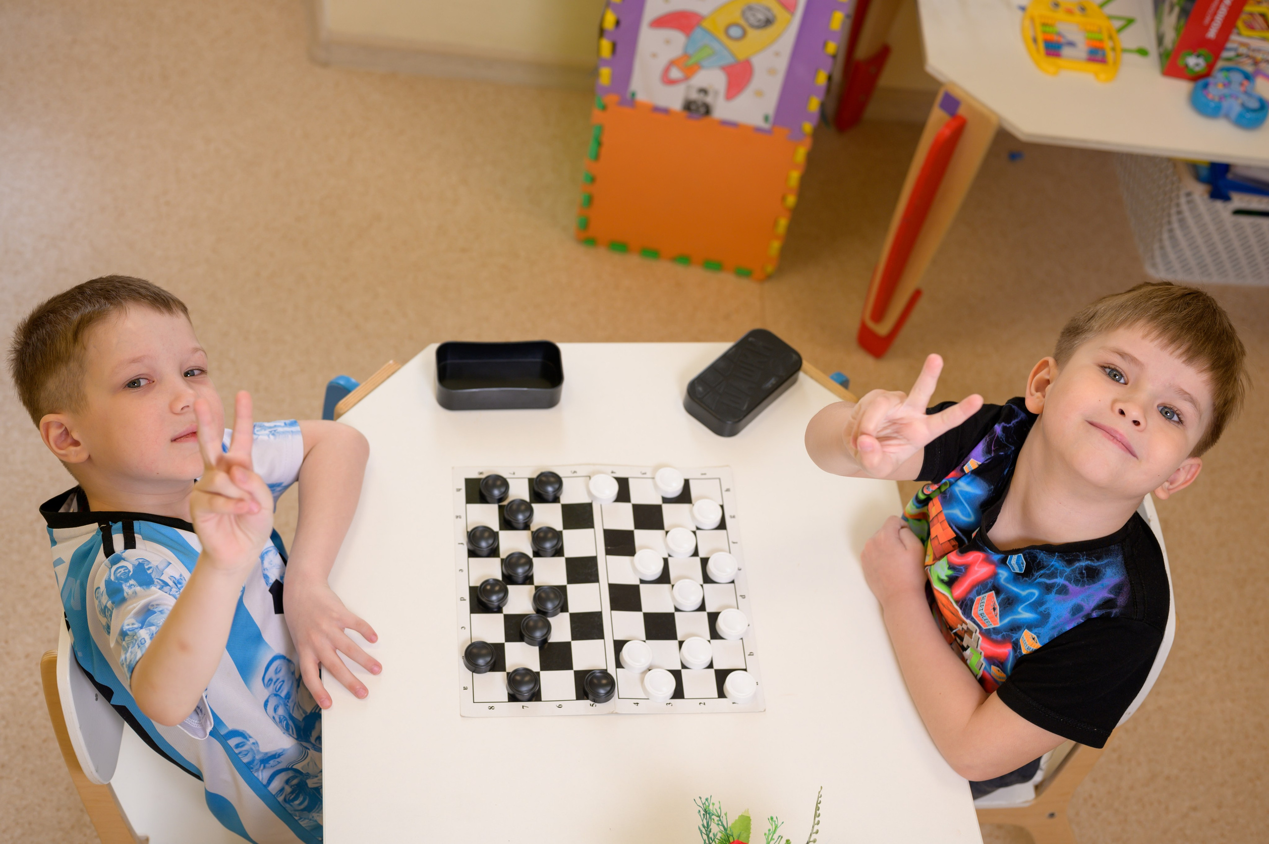 Д/с№ 3к3 группа «Фантазёры» (индивидуальный дизайн) + рисунки детей. Фотограф новорожденных, семейный детский в Тюмени Татьяна Морозова