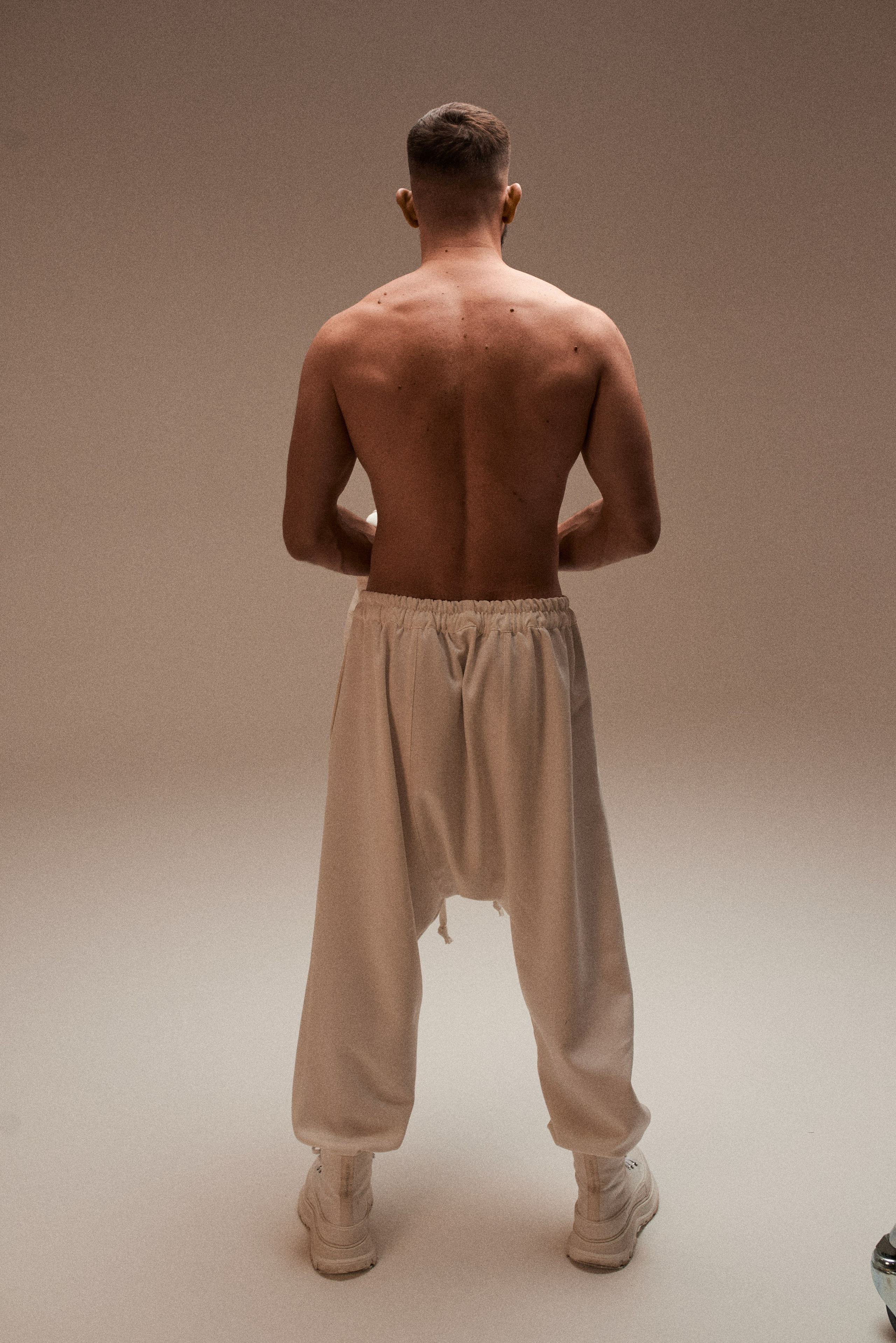 Платон, кинезеолог. Ульяна Сёмина, фотограф, Москва