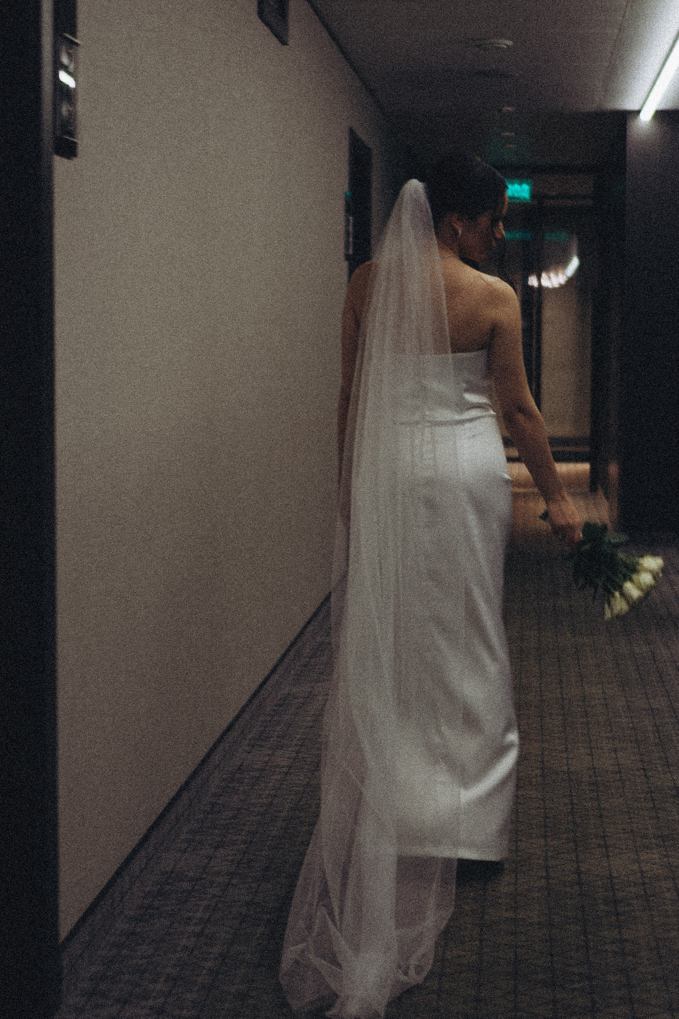 СВАДЕБНАЯ СЬЕМКА СБОРОВ ЖЕНИХА И НЕВЕСТЫ В ОТЕЛЕ И ТАКЖЕ ФОТОСЕССИИЯ В ОТЕЛЕЕ МЕГАПОЛИС БРЯНСК. Профессиональный фотограф, Санкт-Петербург — Виктория Богомолова