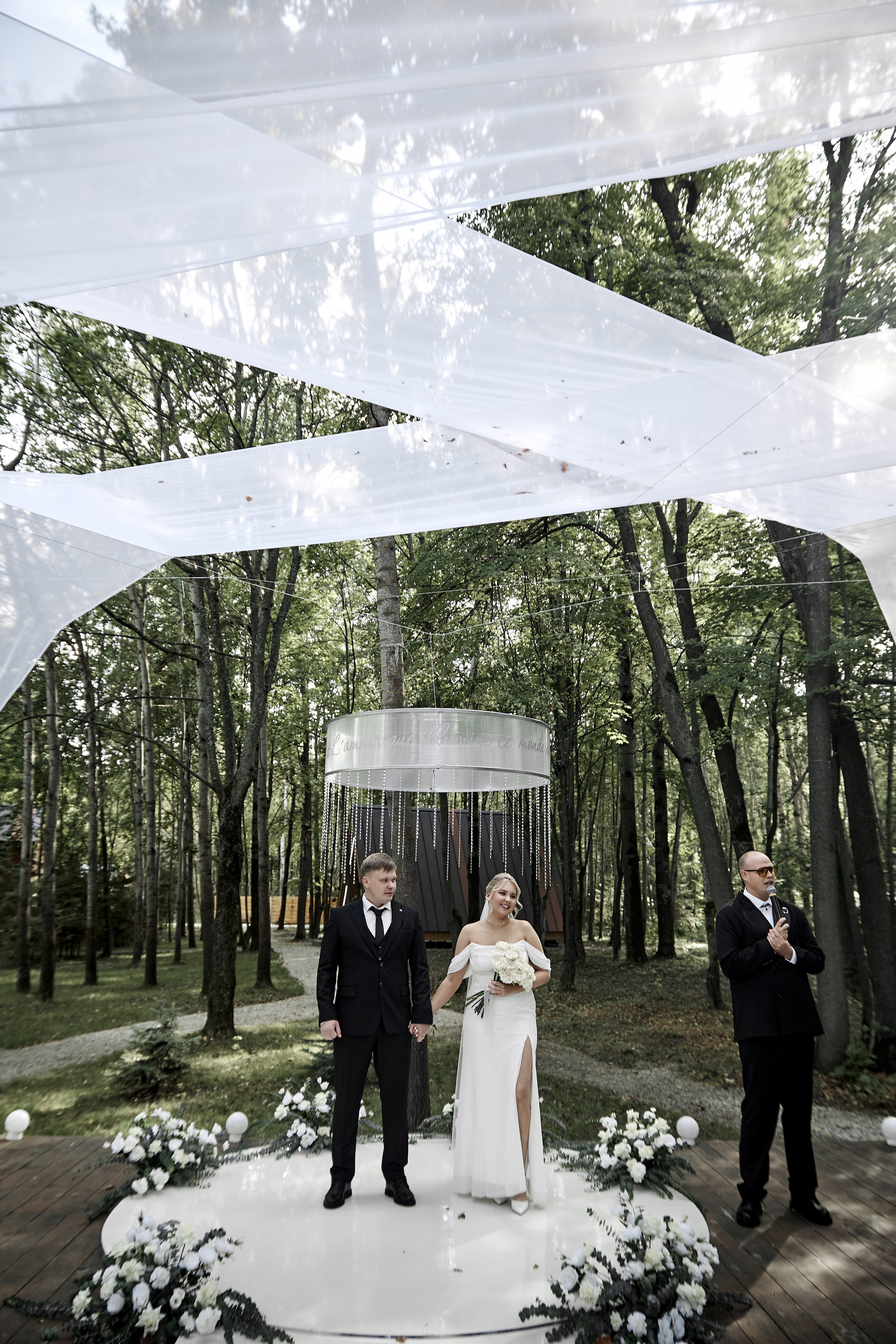 L'amour que illumine. Студия декора НикитинаДекор — оформление мероприятий в Ульяновске. Профессиональное создание эксклюзивных декораций