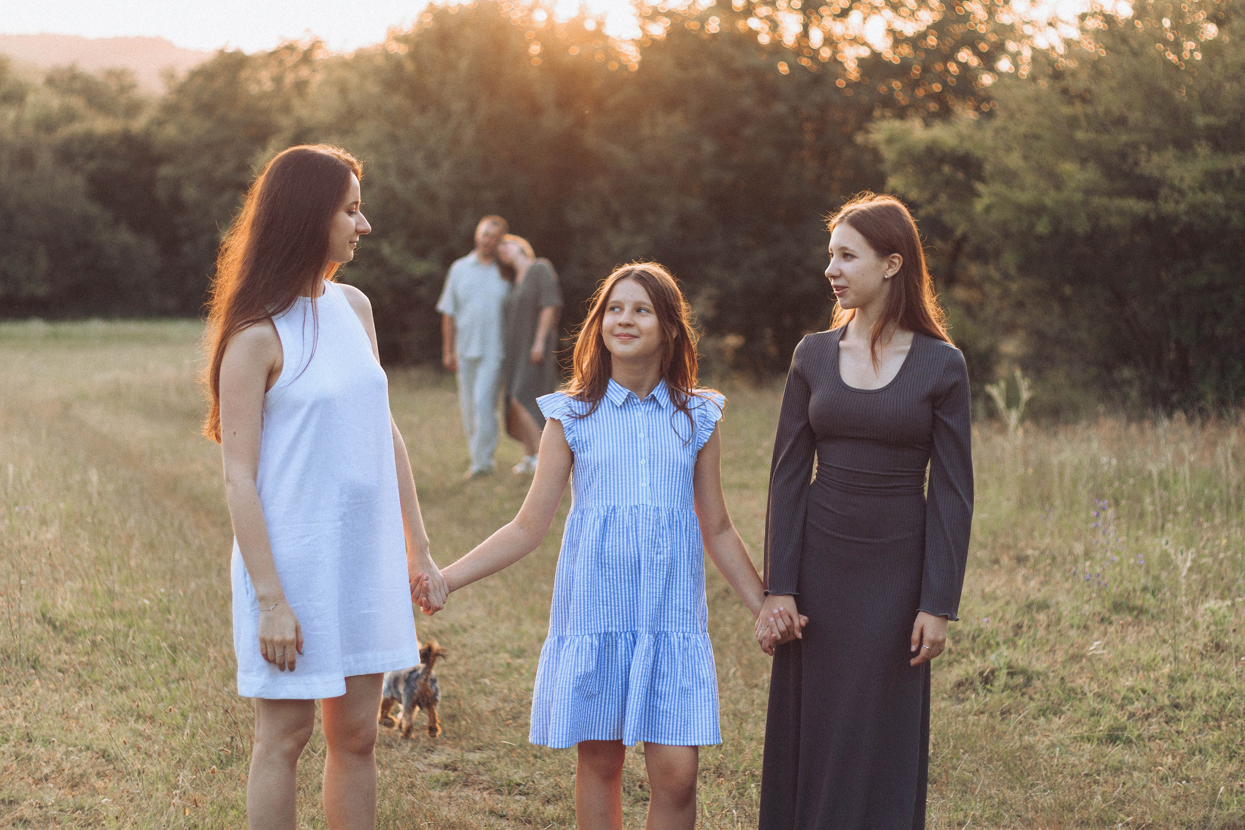 Дмитрий и Наталья с дочками. Фотограф в Краснодаре Ксения Мархинина